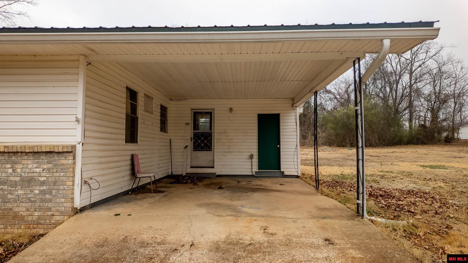 439 HALEY STREET Melbourne, AR