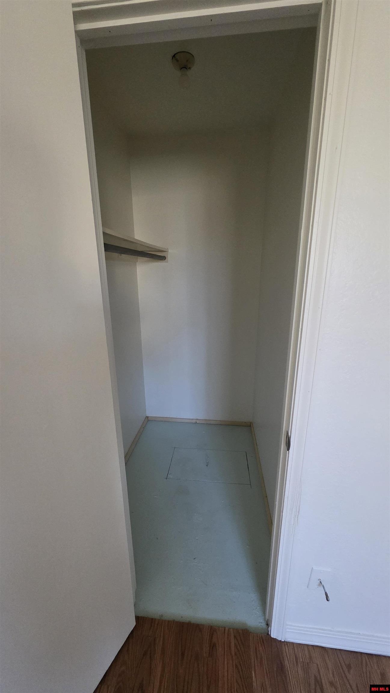 207 N 2ND STREET Flippin, AR 72634