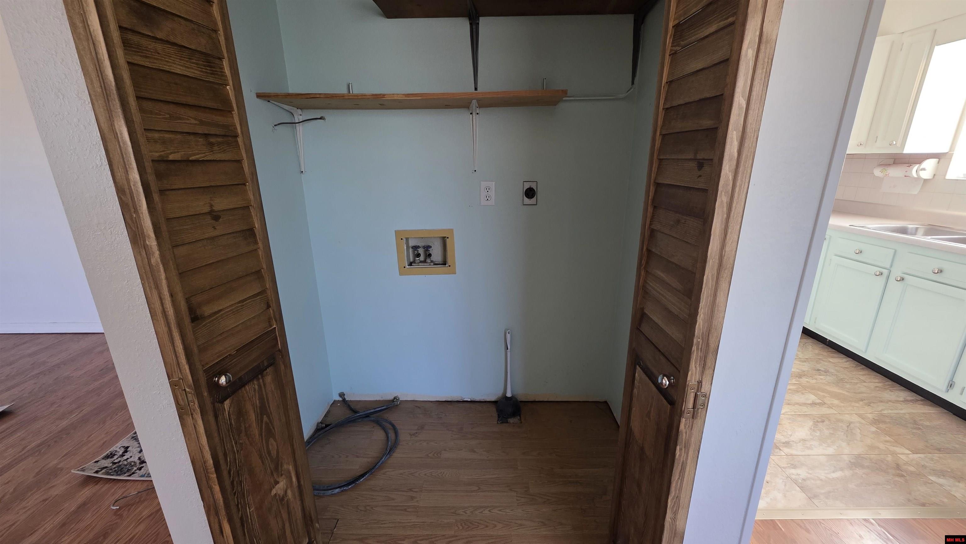 207 N 2ND STREET Flippin, AR 72634