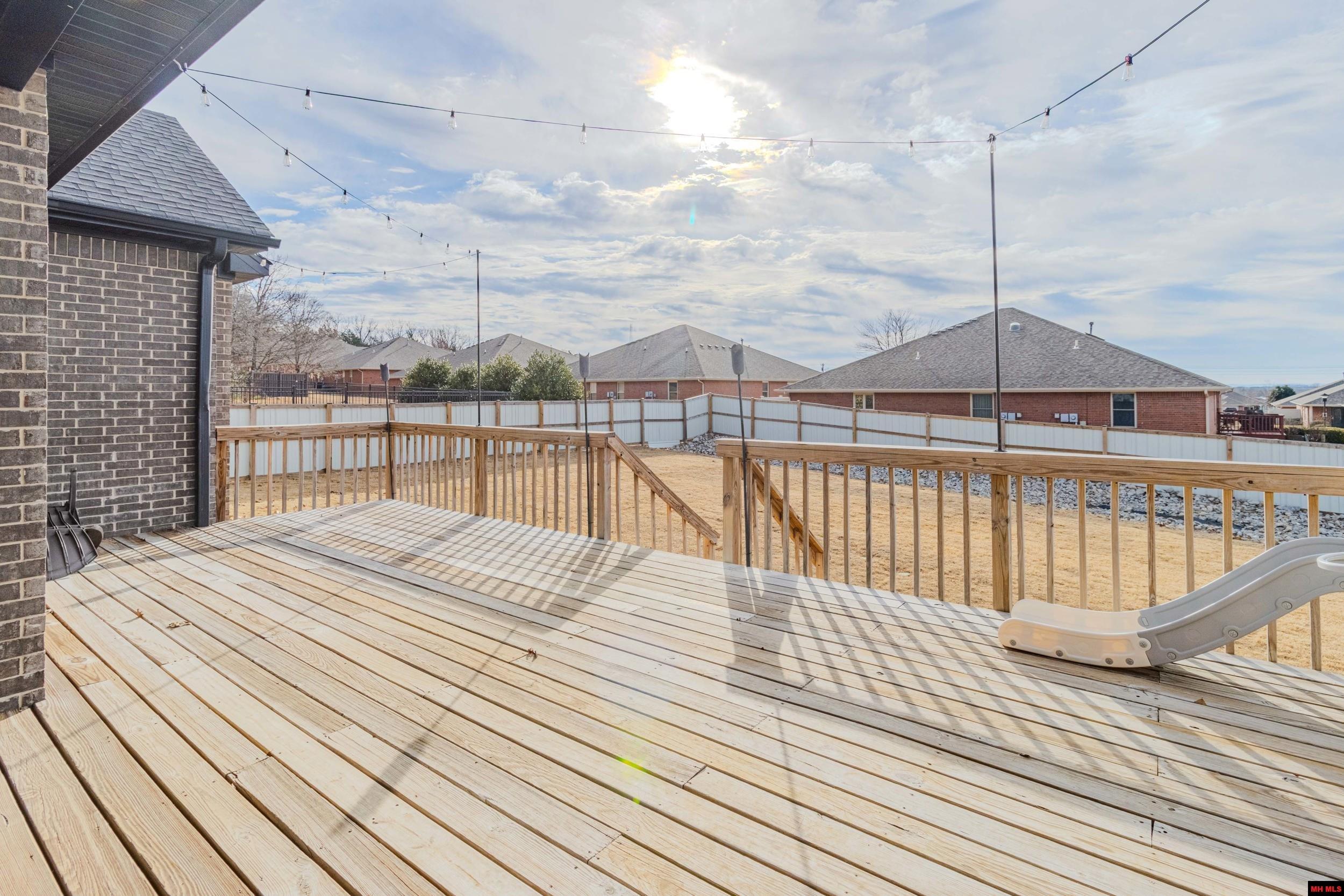 1216 Chestnut Hills Drive