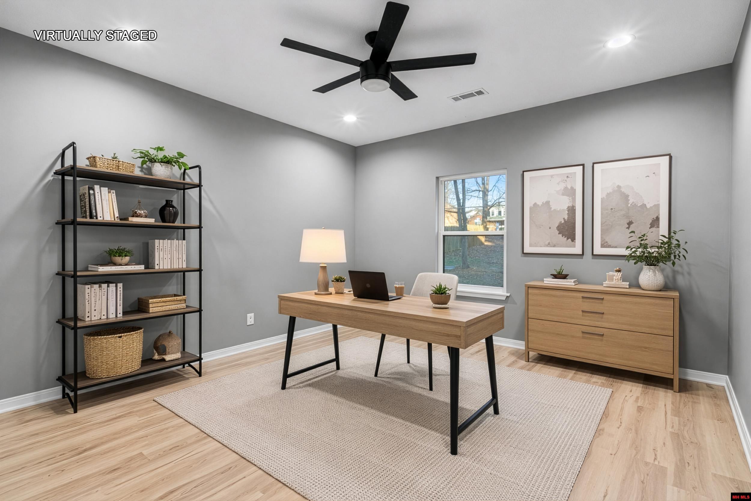 1368 Hampshire Circle