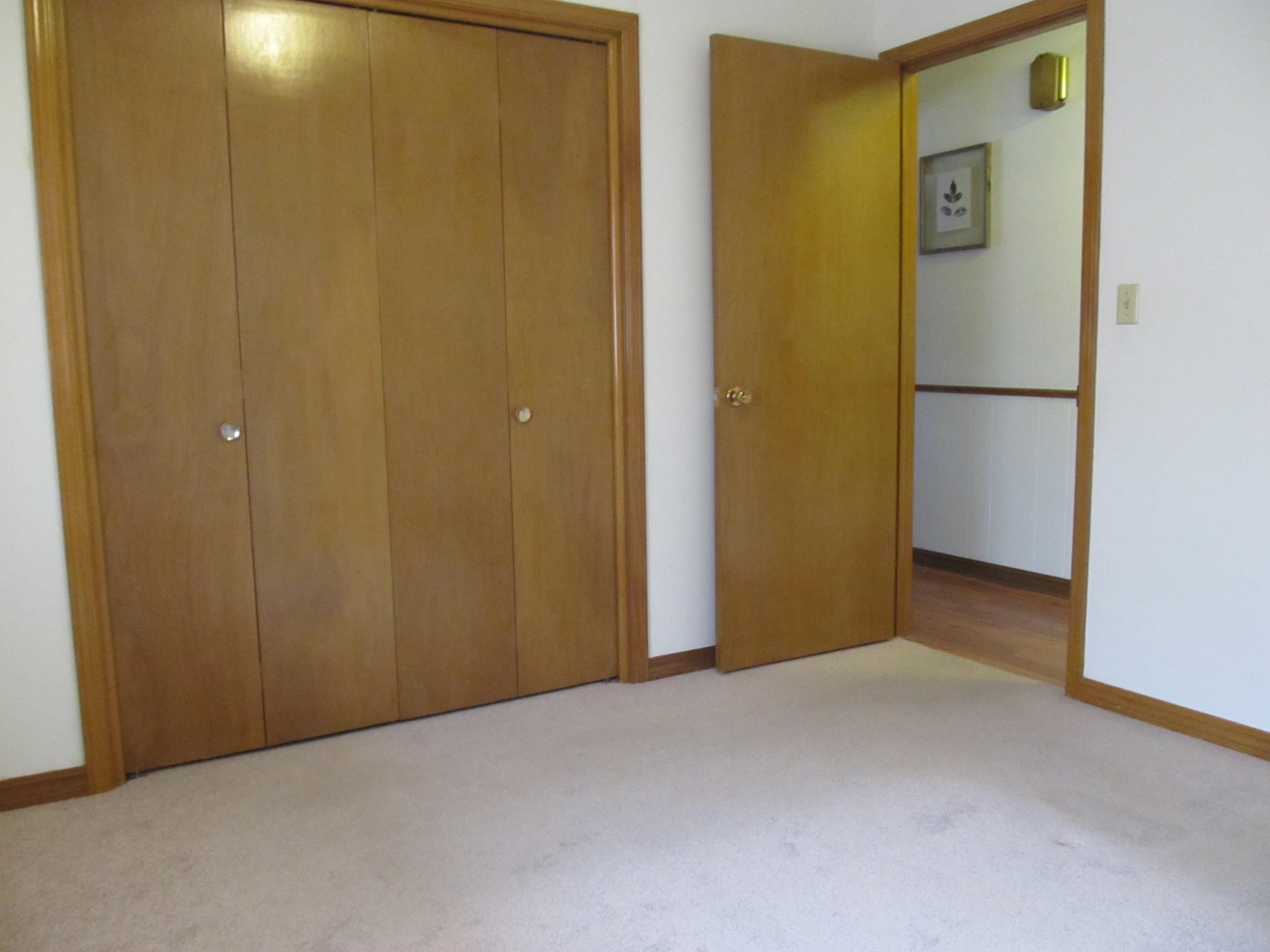 1107 Canterbury