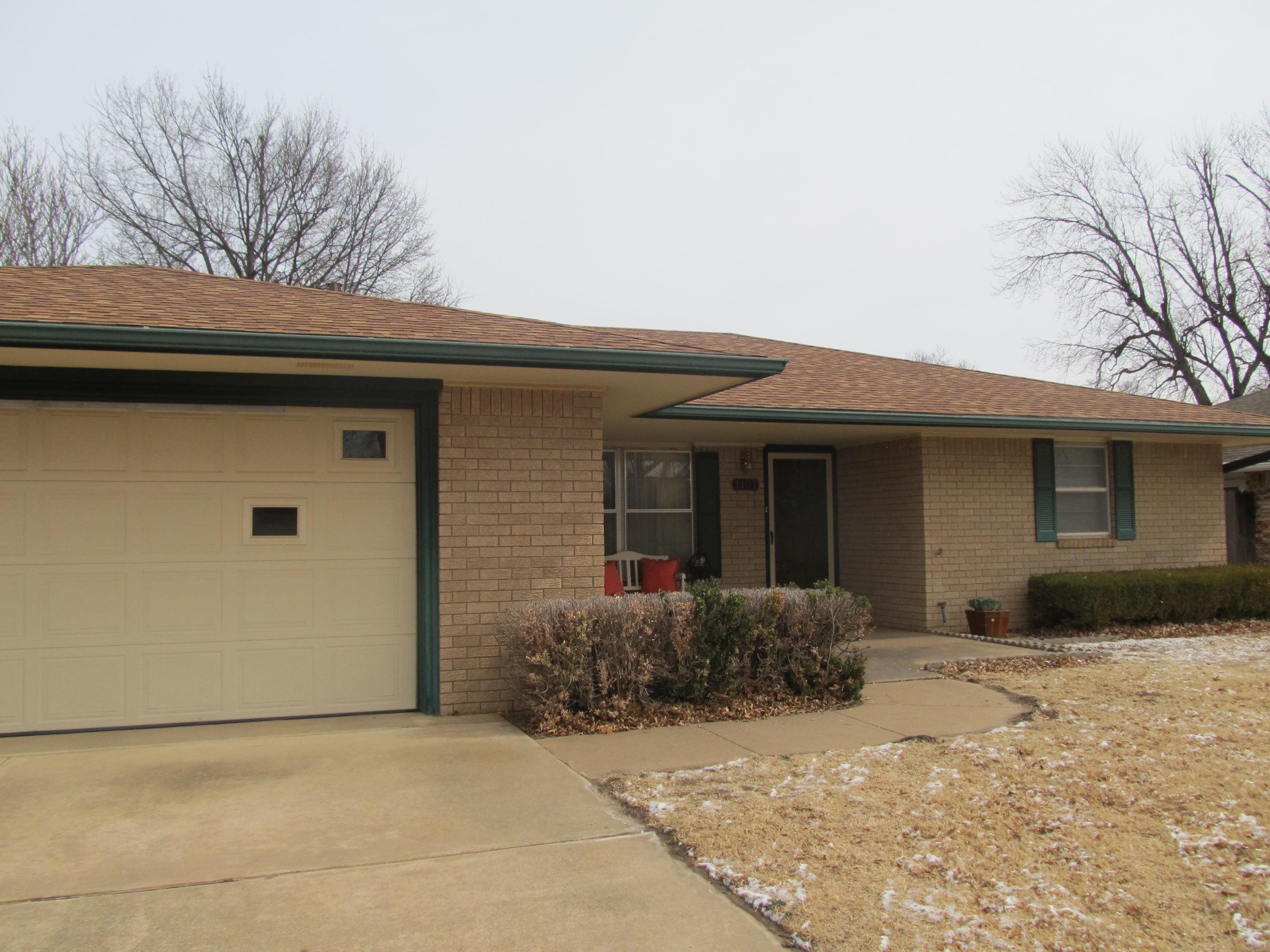 1107 Canterbury