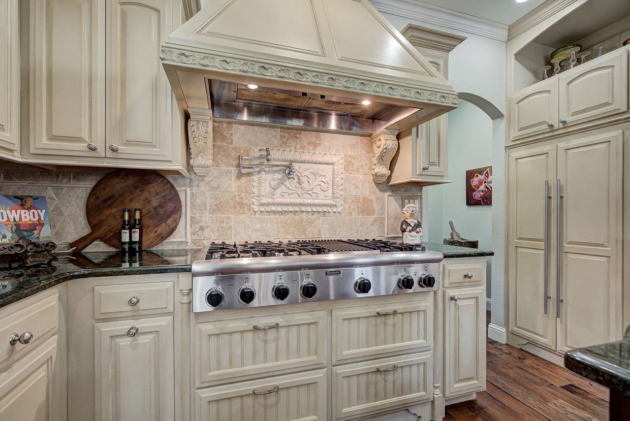 36 Wilderness Rd