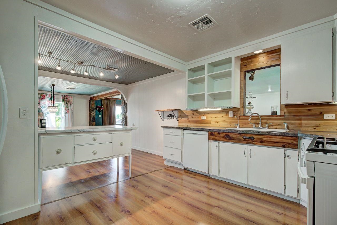 55593 S County Road 262