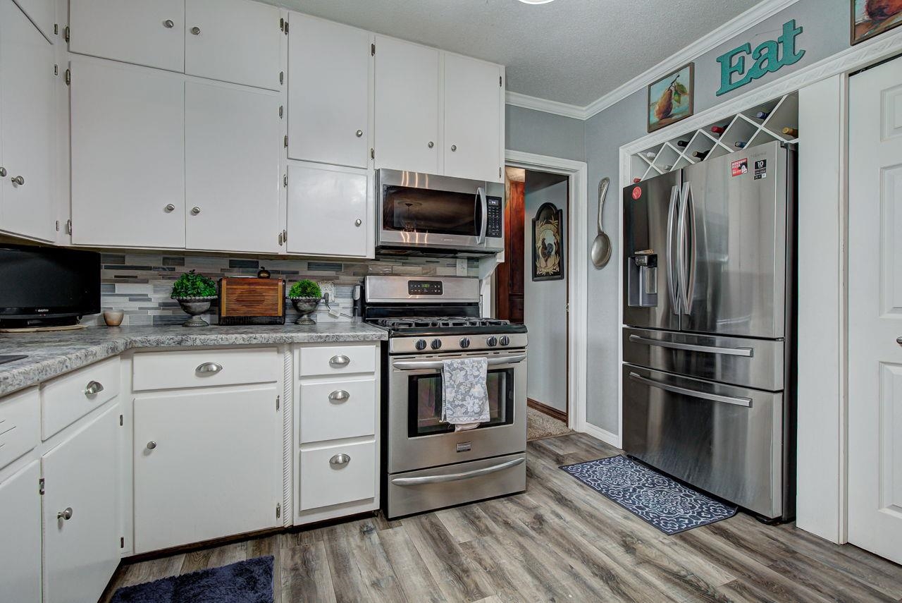 320 W 5th st