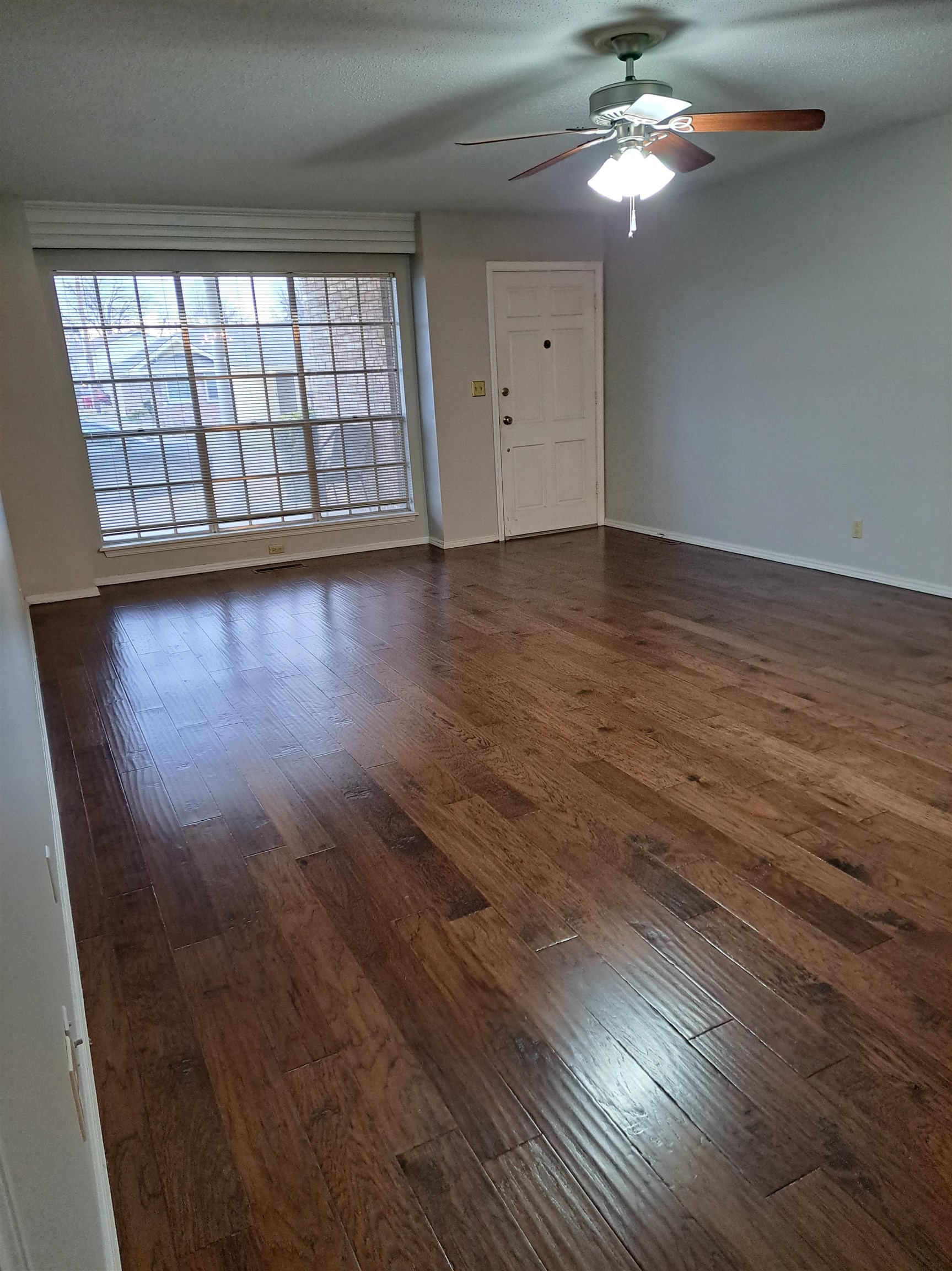 2308 Indian Dr