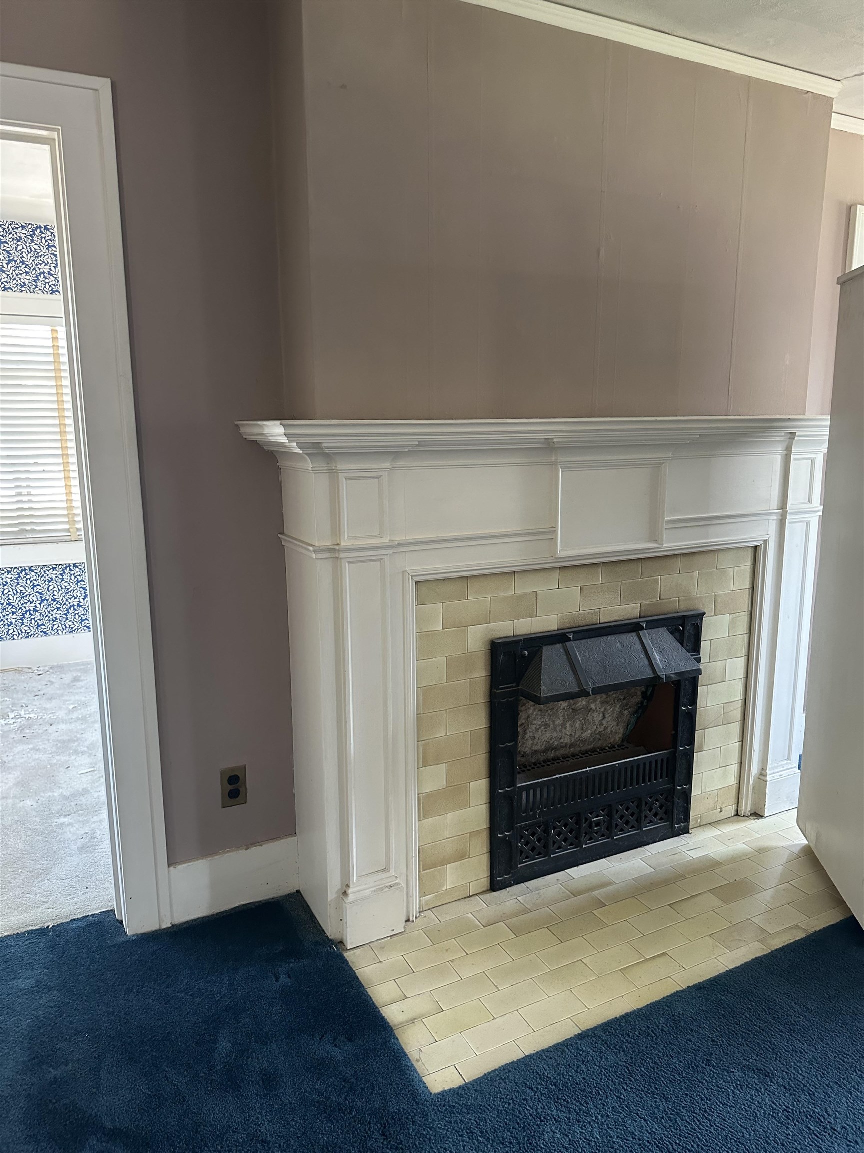 1002 W Wabash