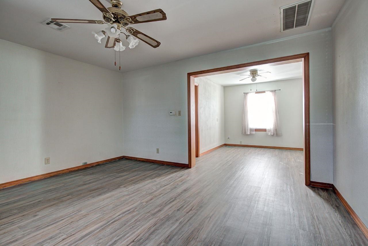 1210 S Adams