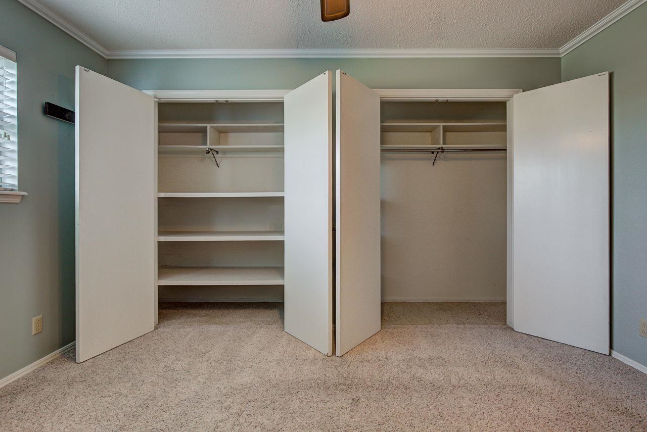 2300 Indian Dr