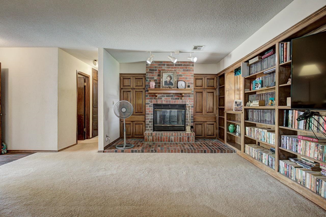 3603 McClaflin Dr