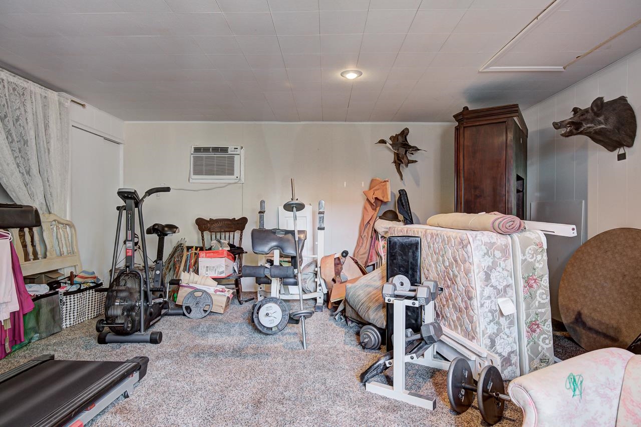 418 W Maple Ave