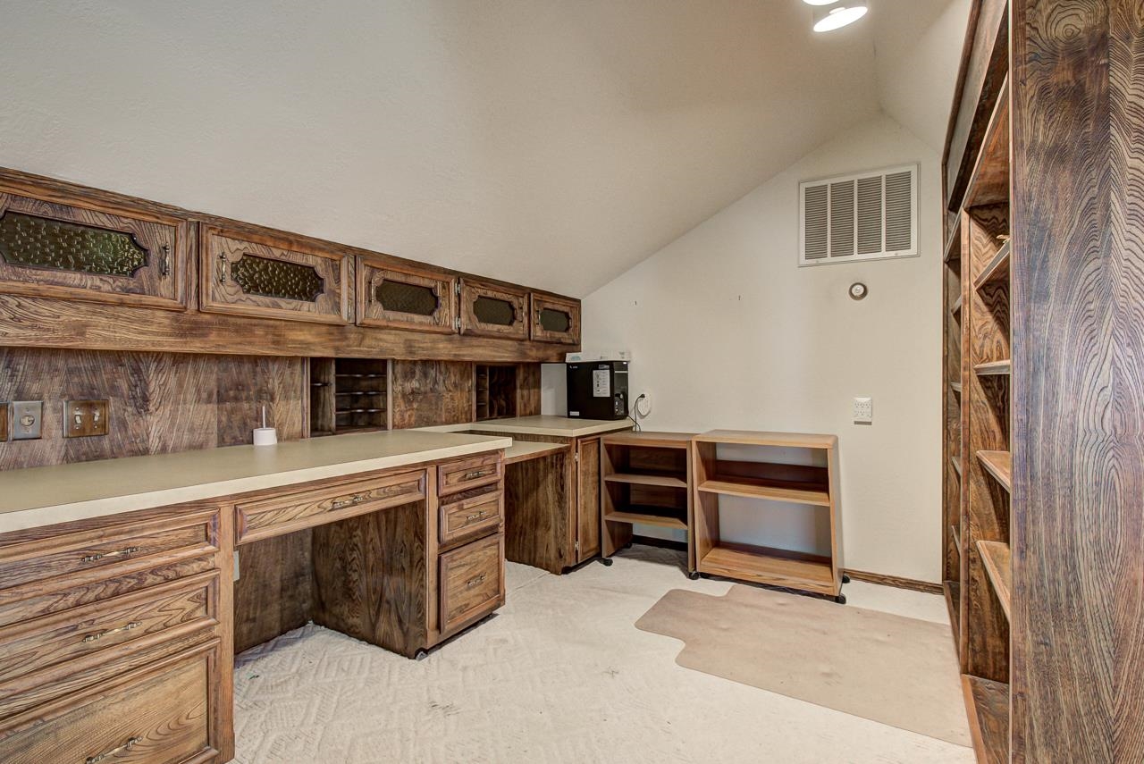 1217 Indian Dr