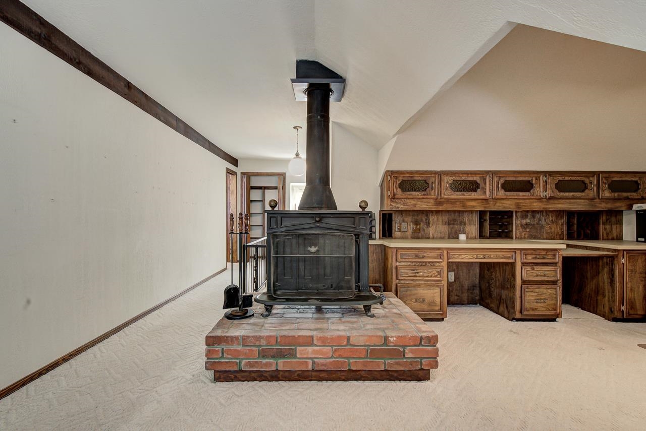 1217 Indian Dr
