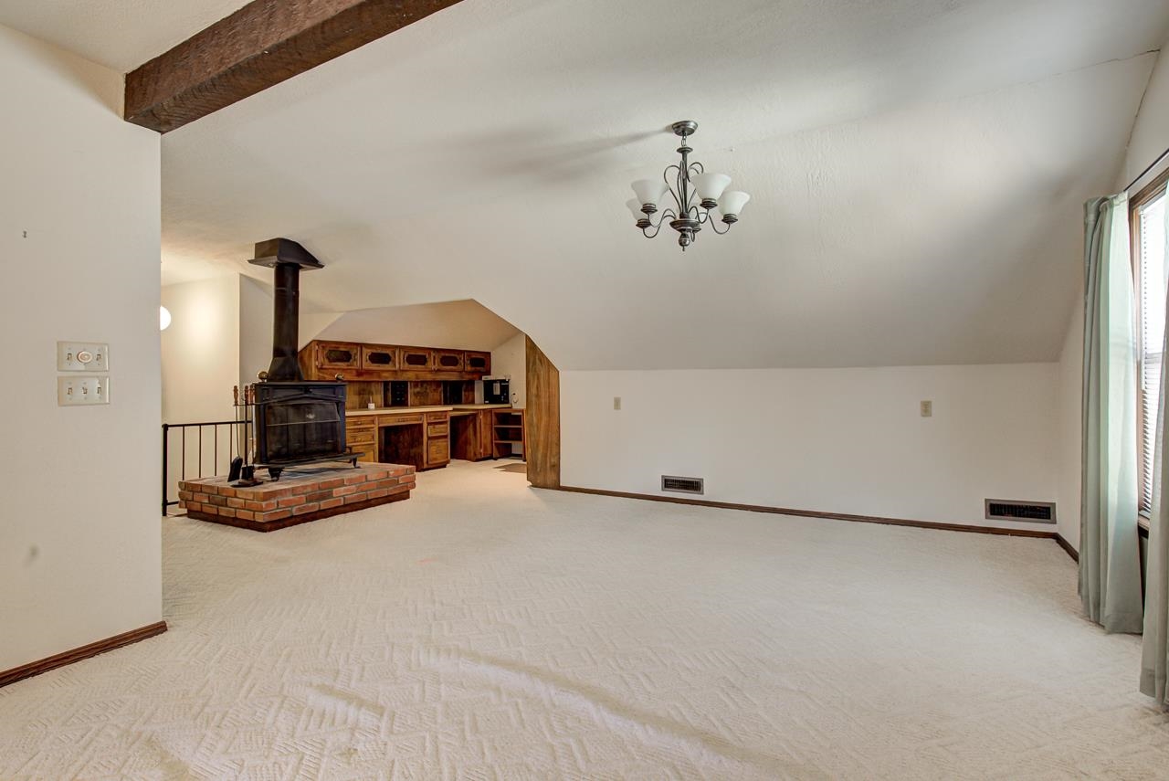 1217 Indian Dr