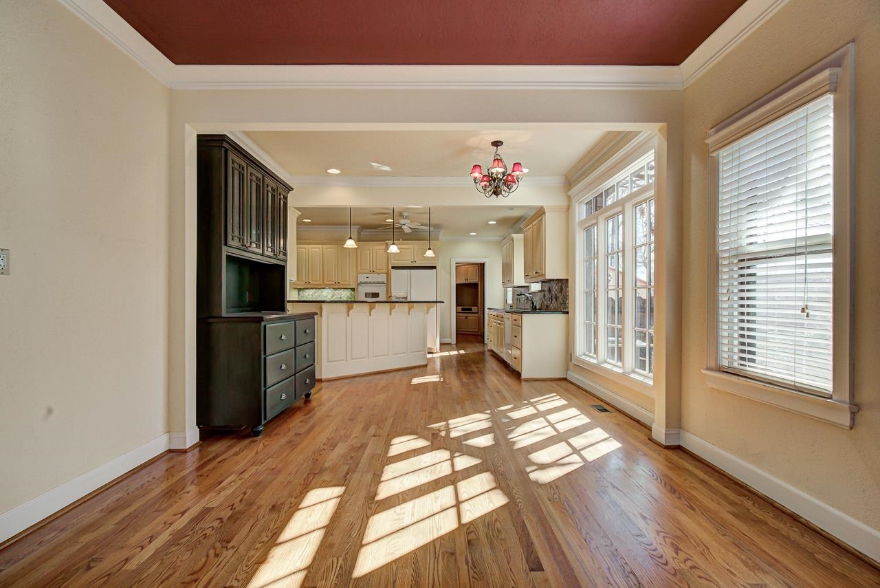 1217 Indian Dr