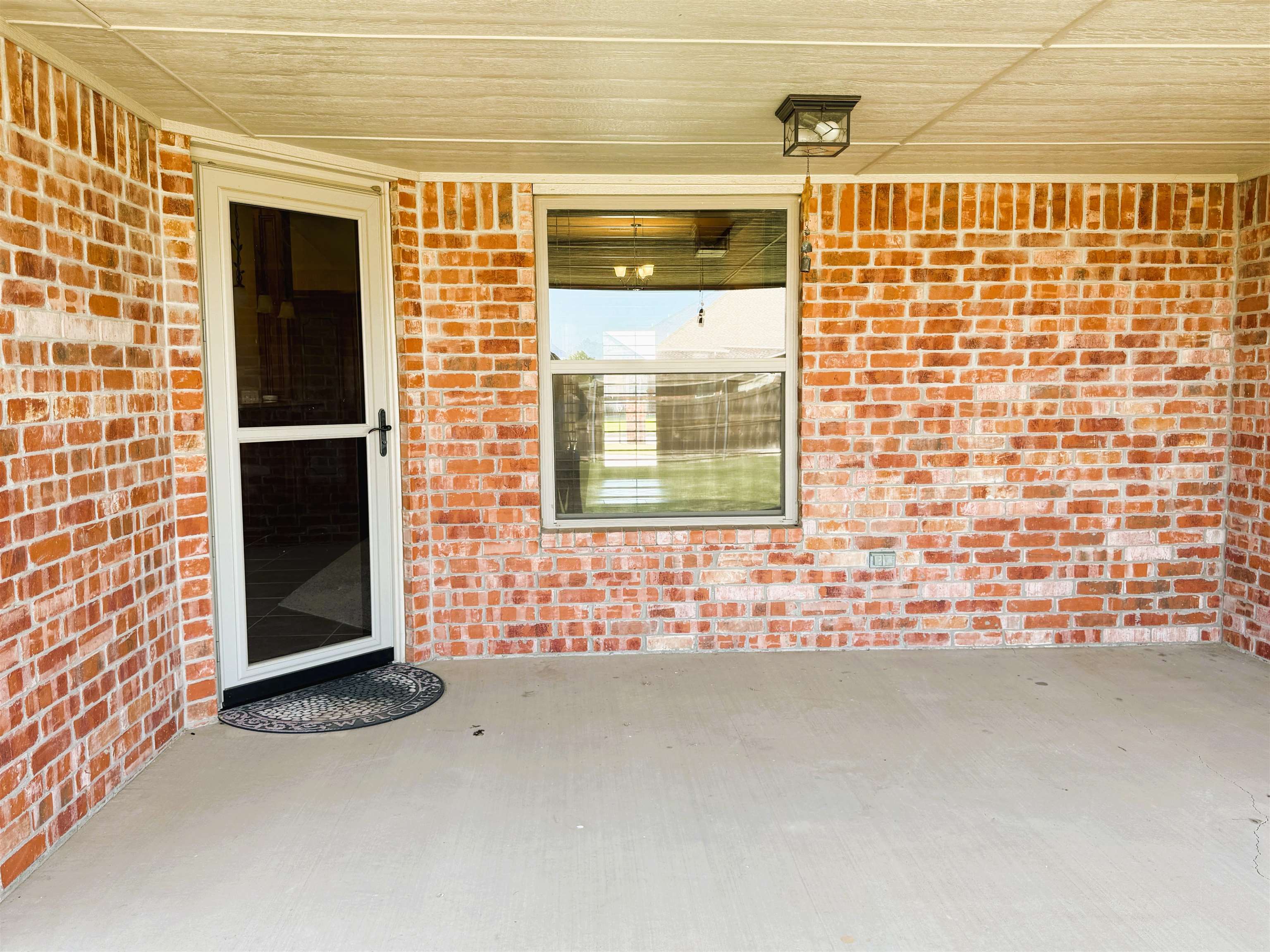 523 Grizzly Ln