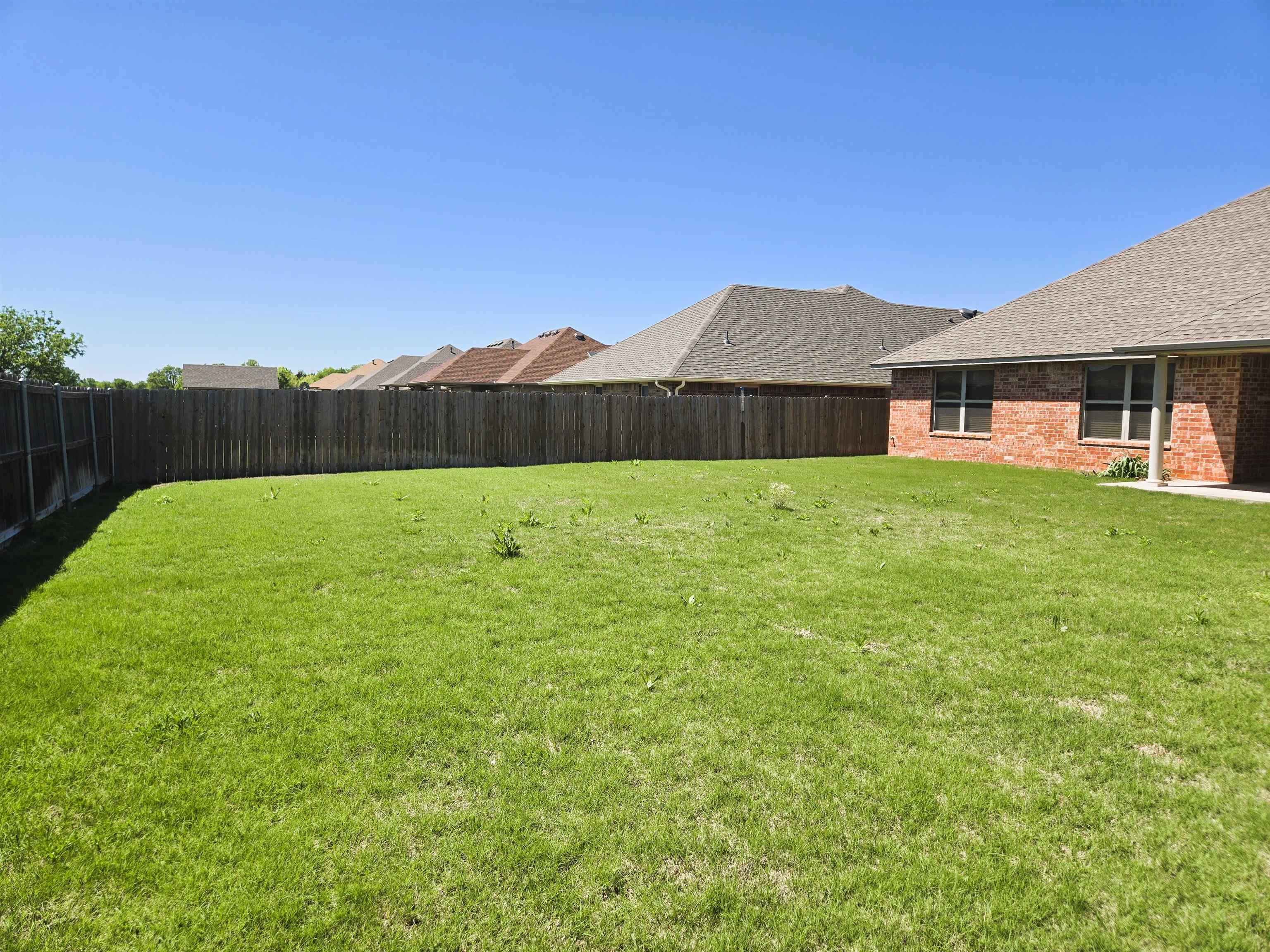 523 Grizzly Ln
