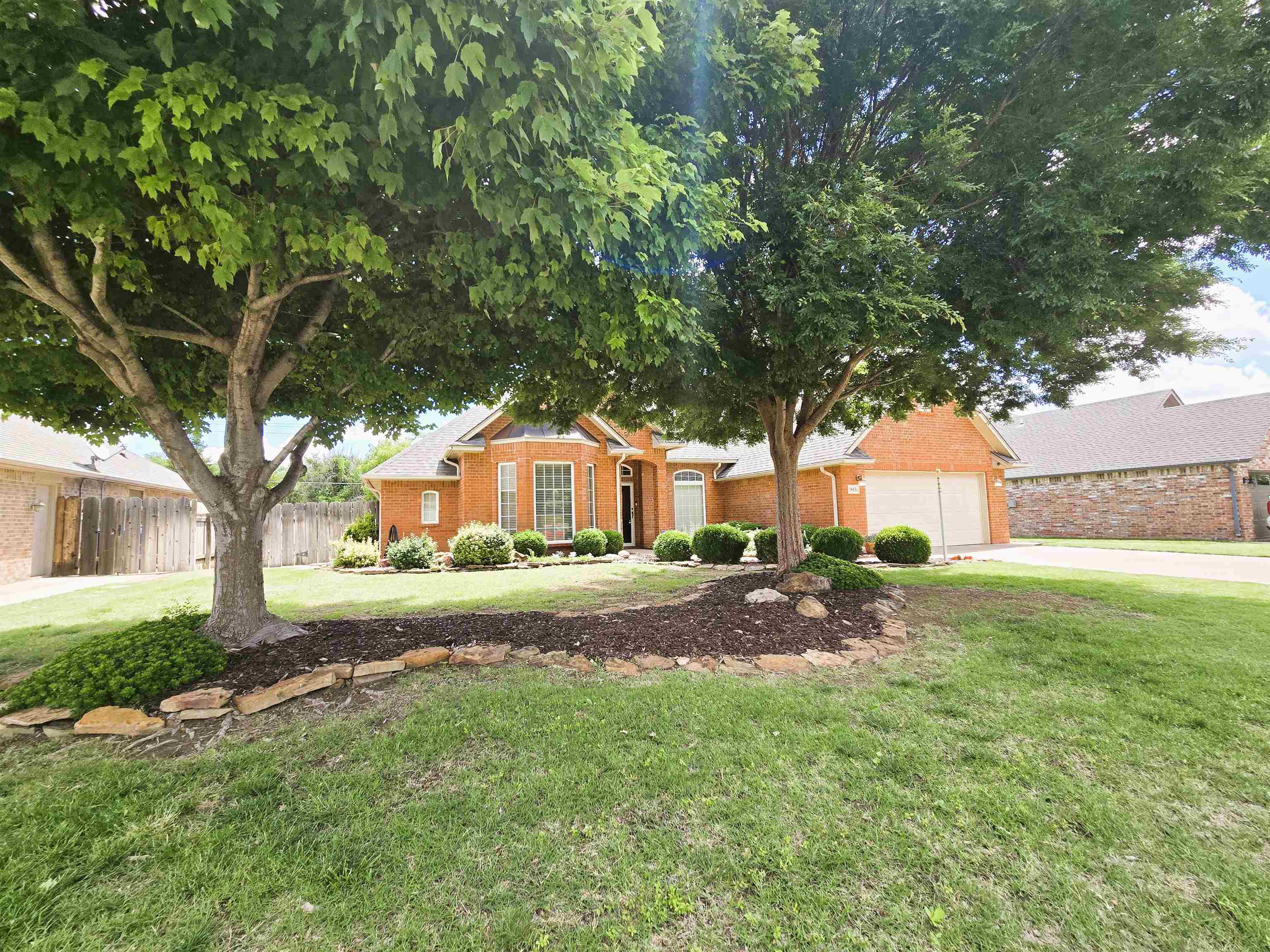 3815 Rockwood Rd