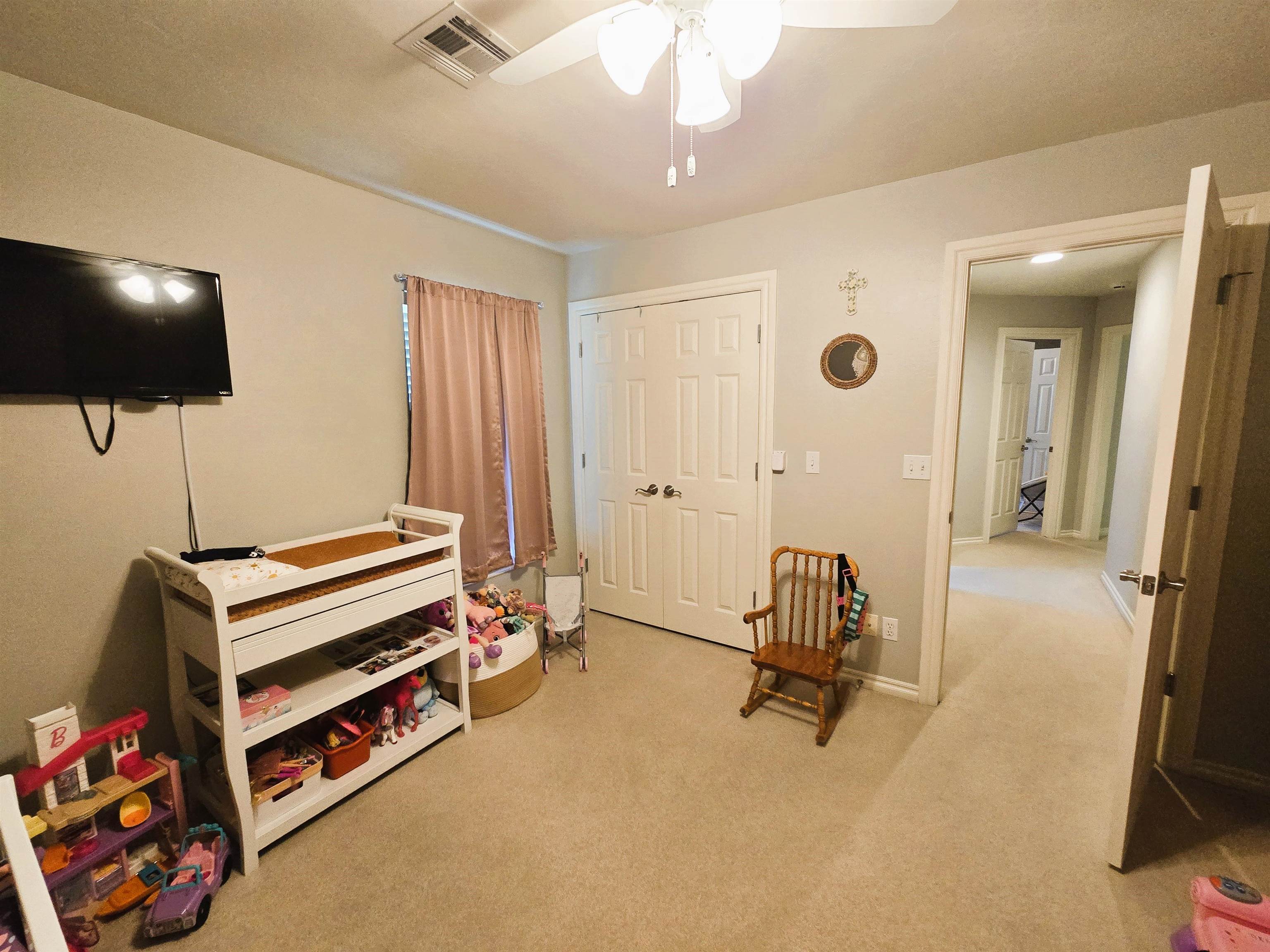 3815 Rockwood Rd