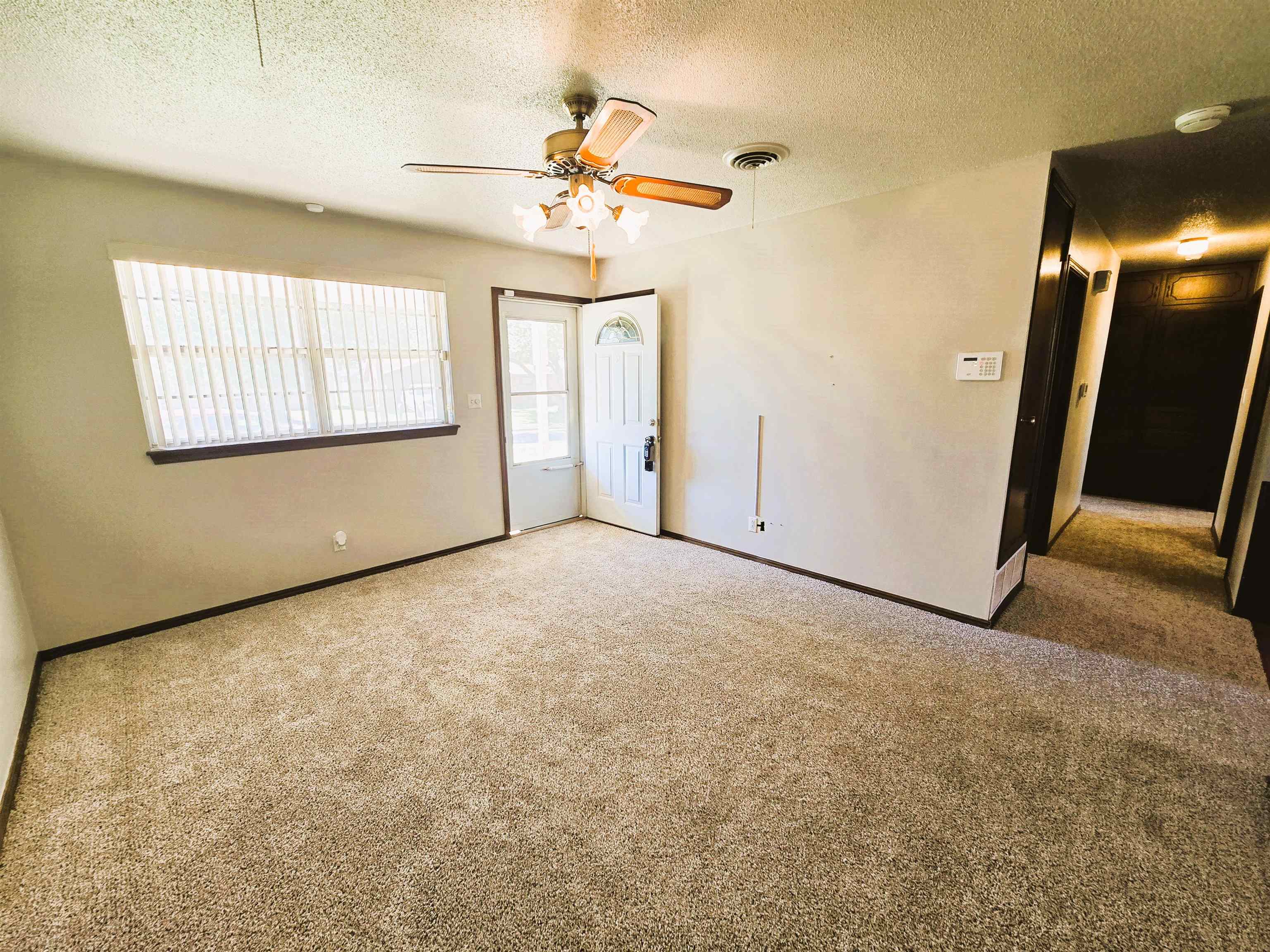 3617 Antelope Dr