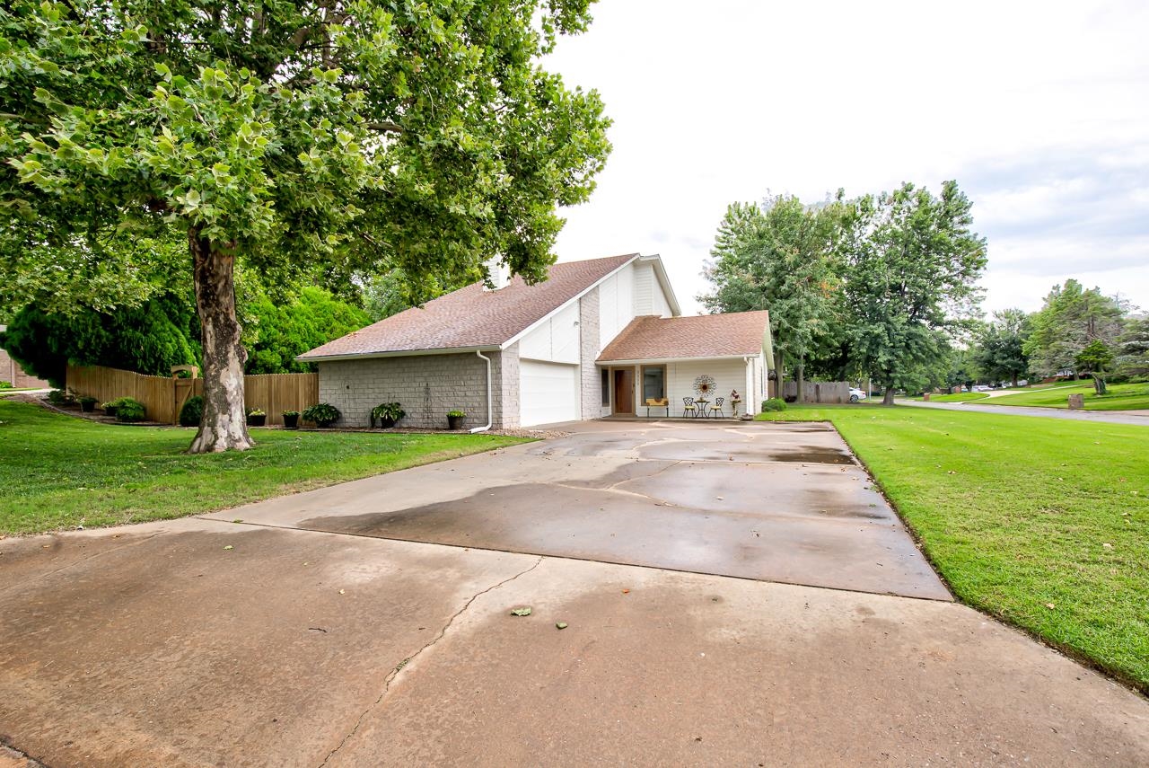 3225 Whippoorwill Ln
