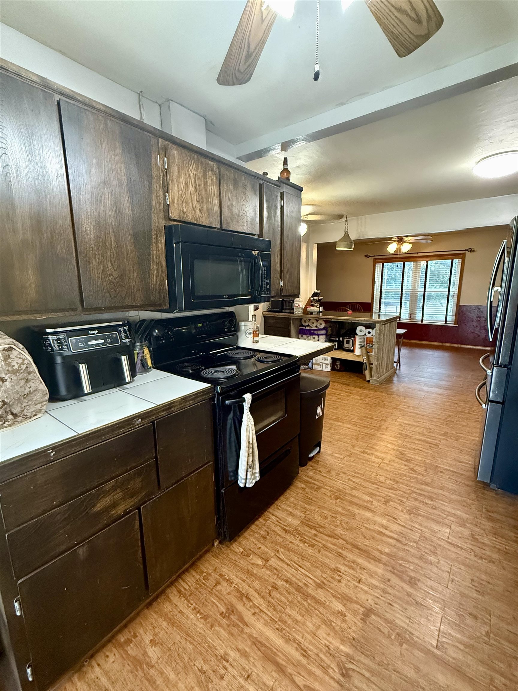 305 S 4th St 305 S 4th St