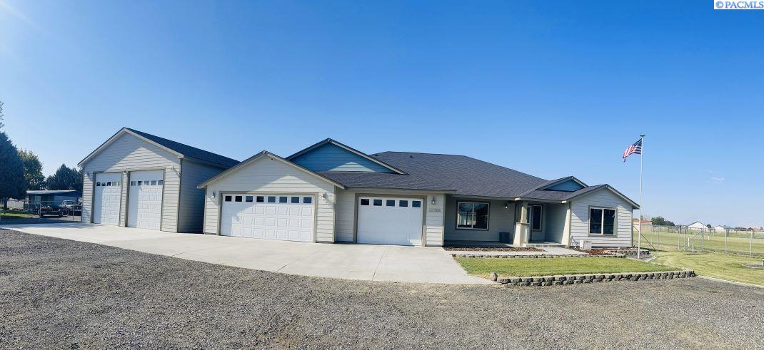 223108 E Perkins  Rd, Kennewick, WA 99337
