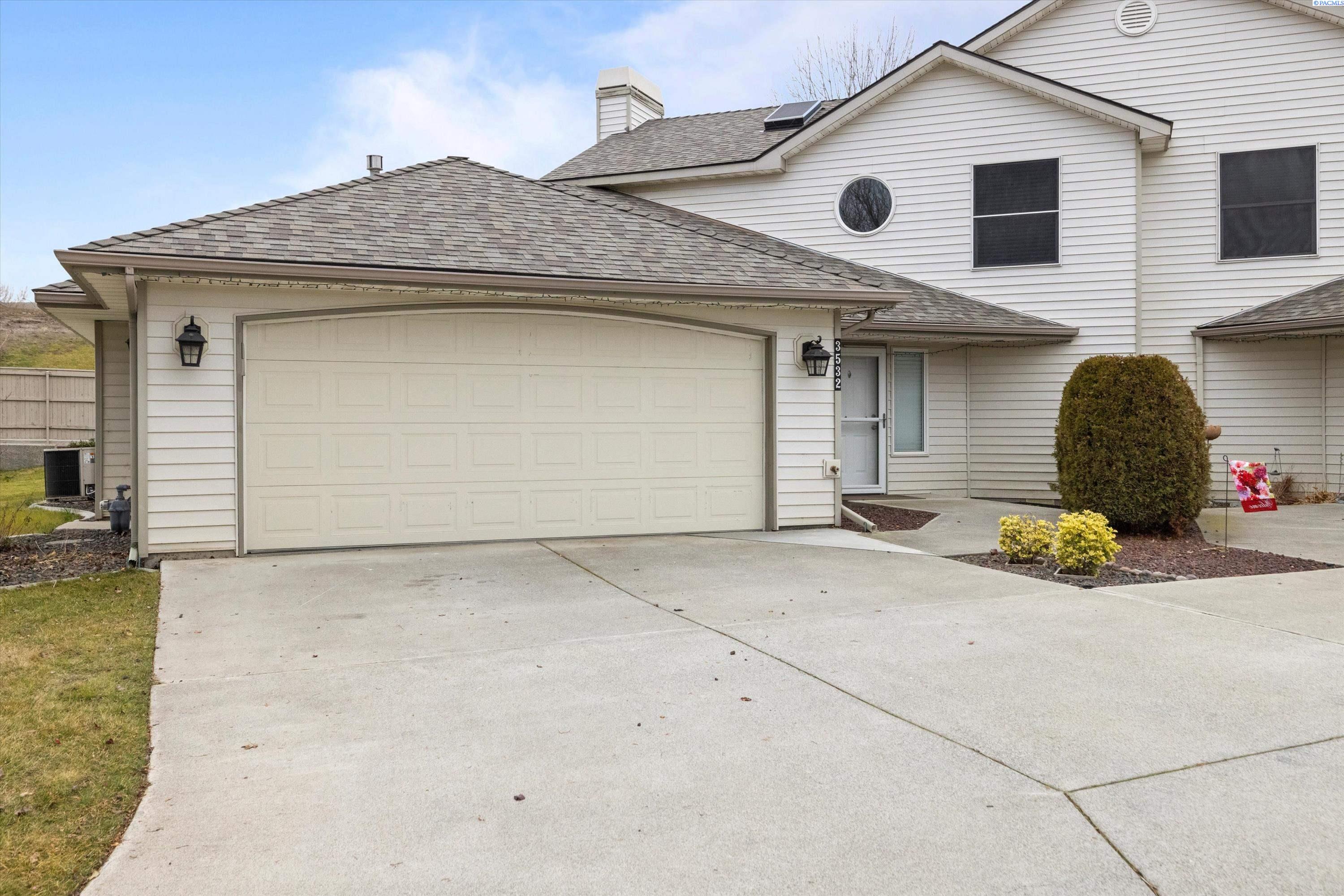 3532 S Fisher Court