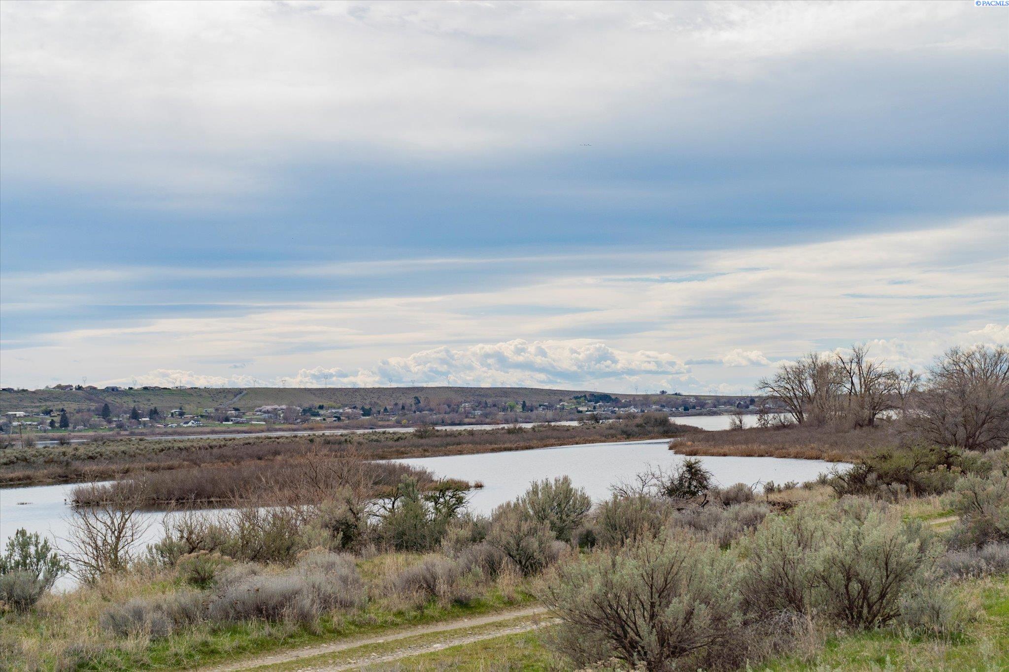 Lot 15 River Crest Pl, Plymouth, WA 99346