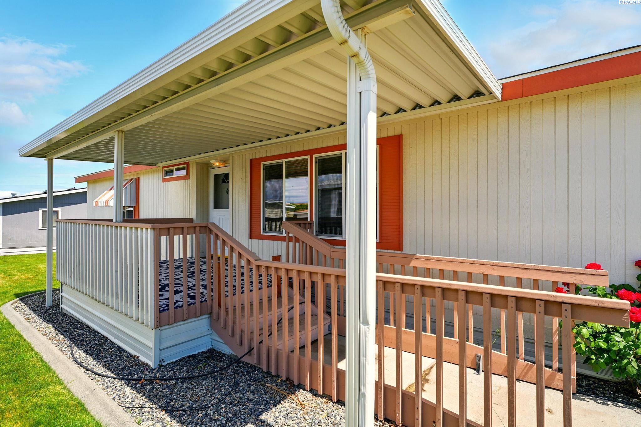 312 S Columbia Center Blvd #28