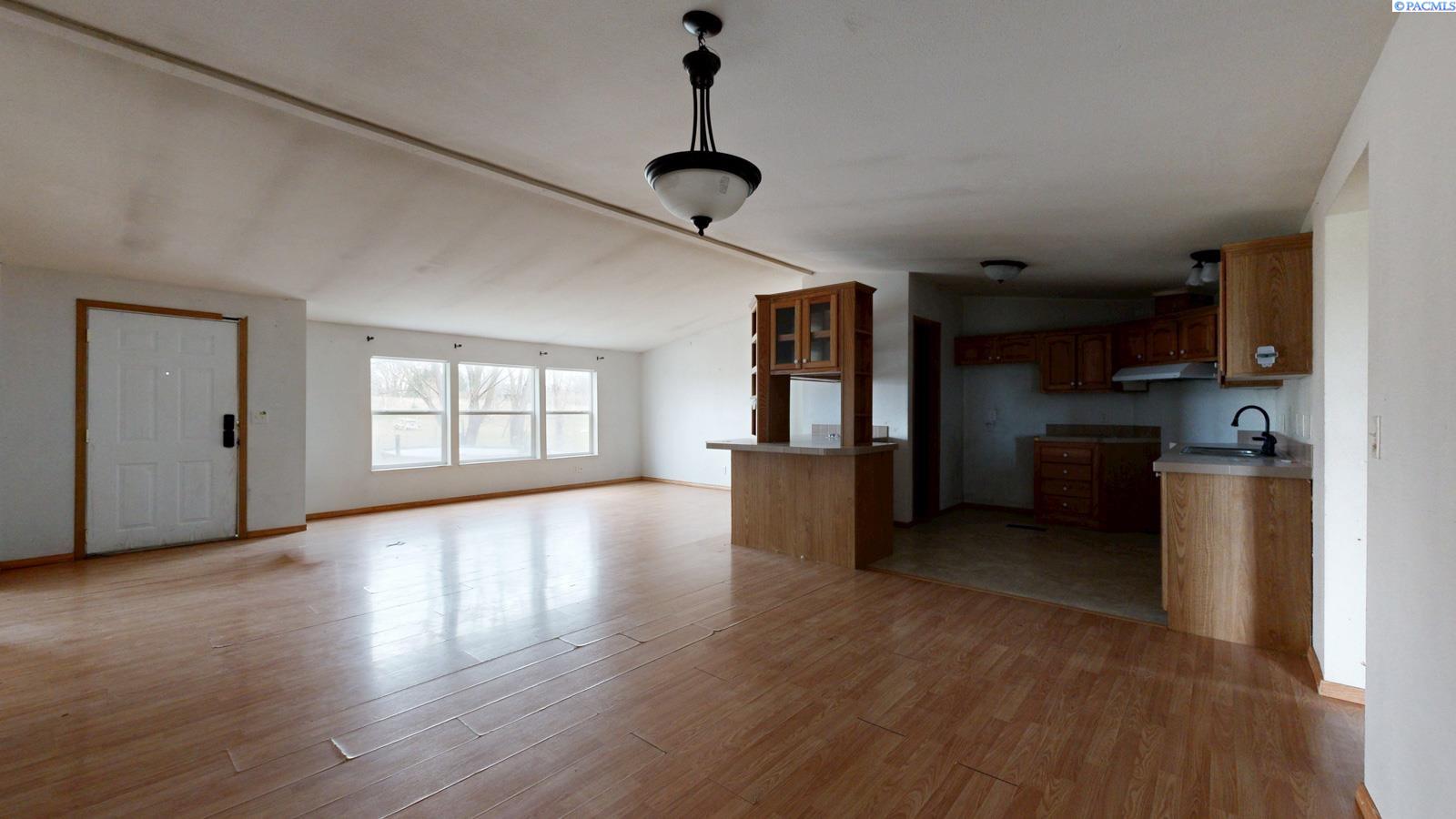 Homes for sale in Connell, WA | 4331 Hendricks Road, Connell, WA 99326 | MLS# 290033