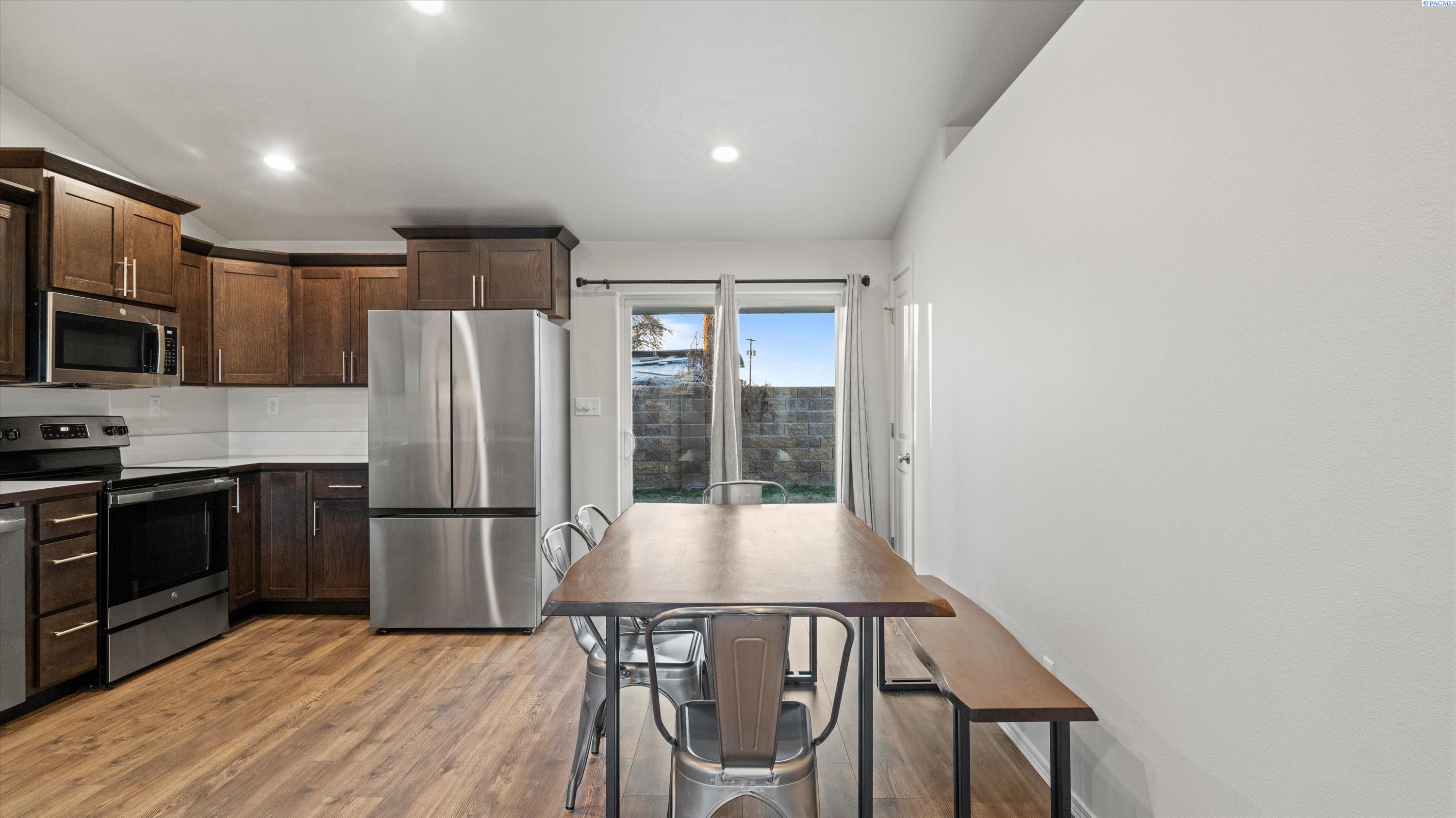 Homes for sale in Moses Lake, WA | 1029 W Sequoia Rd, Moses Lake, WA 98837 | MLS# 290054