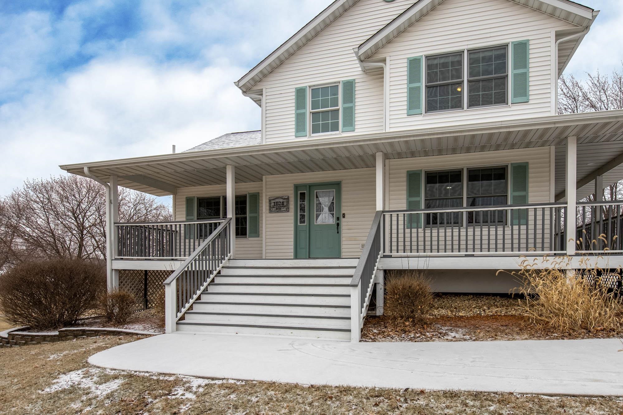 1024 Lake Summerset Road, Lake Summerset, IL Ruhl&Ruhl