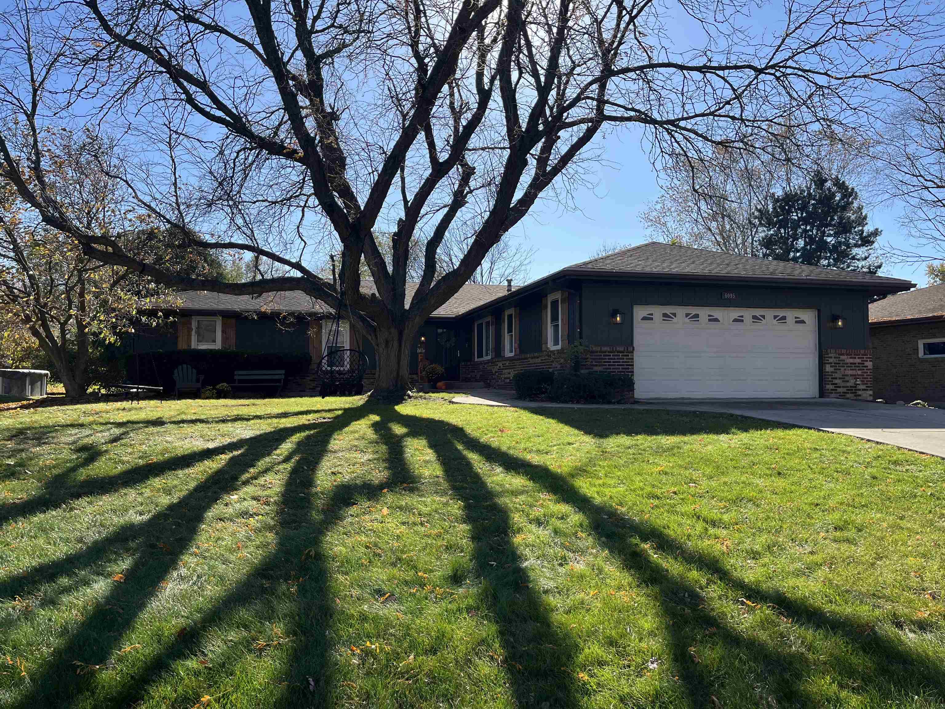 For Sale 6095 Fireside Drive, Rockford, IL 61114 3 Beds / 3 Full