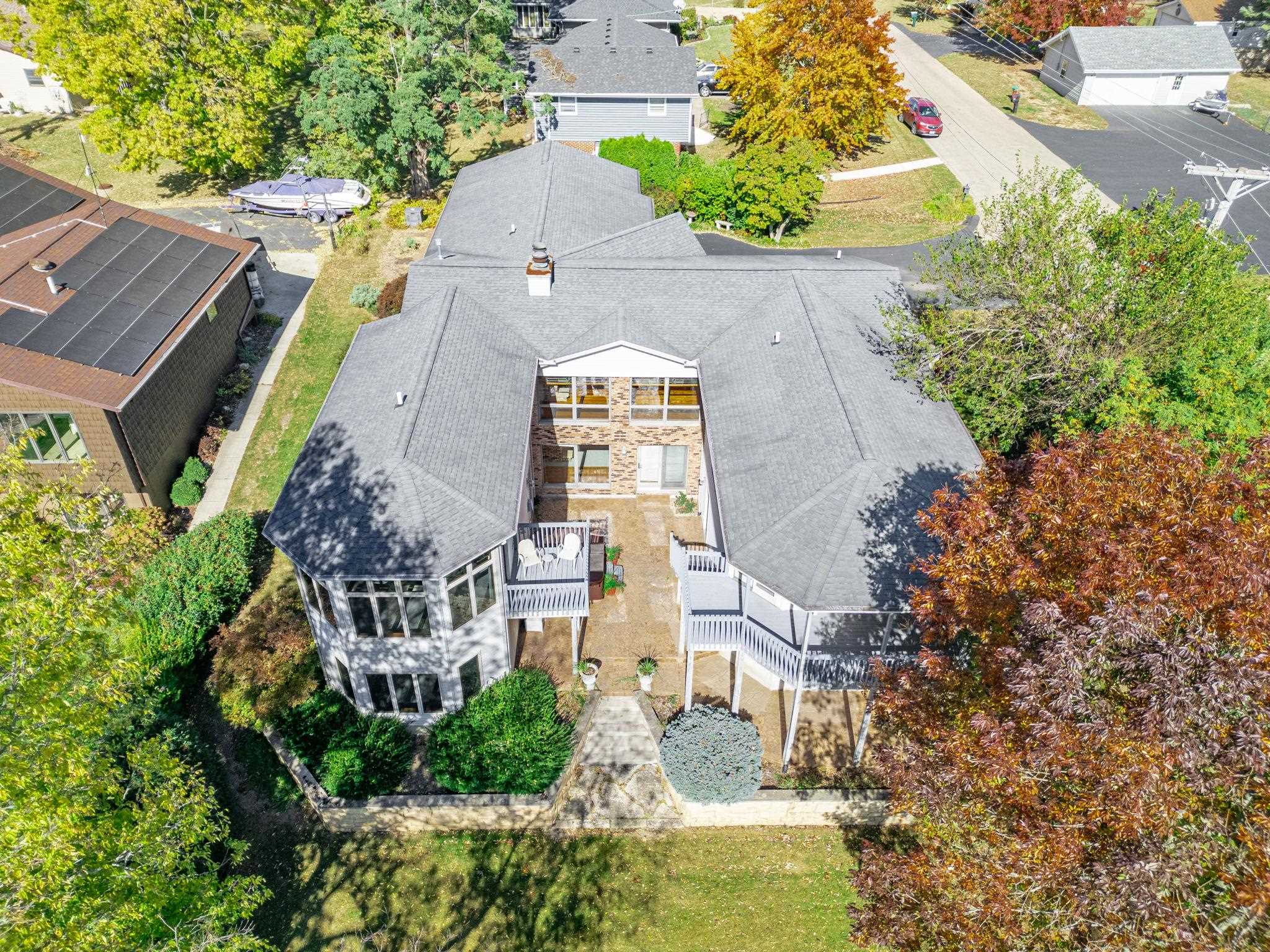 240 S West Street, Byron, IL Ruhl&Ruhl