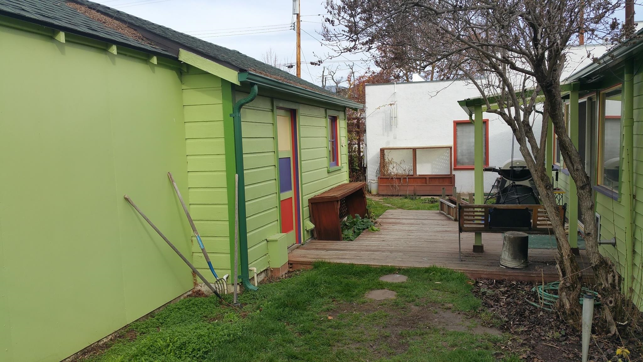 117 N Oregon