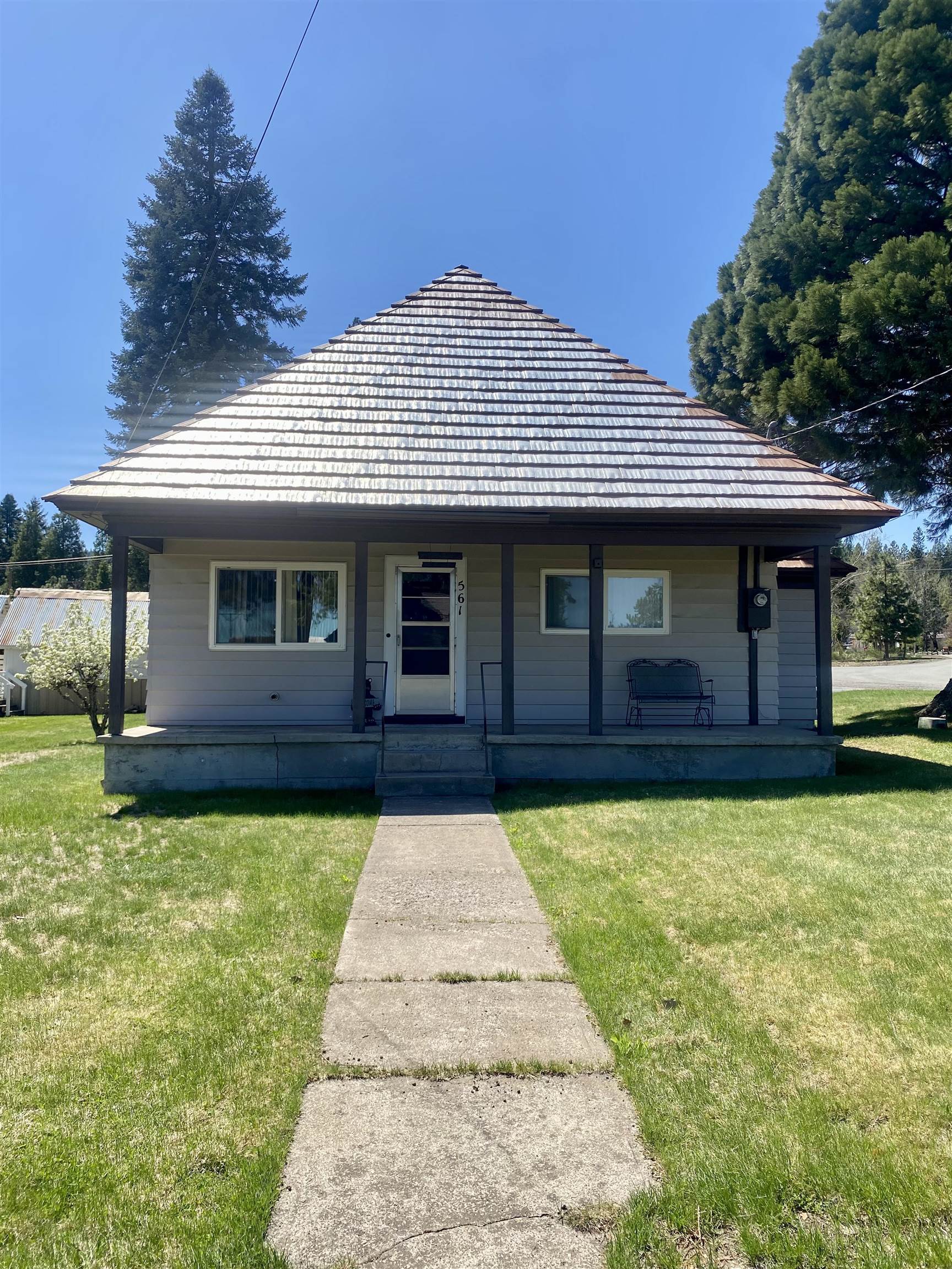 You have the opportunity of purchasing one of the first Mill Homes built in the BEAUTIFUL town of McCloud CA. This 3/2 sits on one of the biggest corner lots, directly across from the Fire Station & walking distance to Main Street, which resembles a scene right out of a Hallmark Movie. Tall ceilings, large great room, large bright windows, an oversized kitchen, wood burning stoves, & Beautiful wood floors! This well-cared Oasis is ready for the right person to make their own! Pour a cup of coffee or your favorite beverage and enjoy the views of Mt. Shasta right from the front porch! An outdoor enthusiast dream town. A beautiful place to call home!