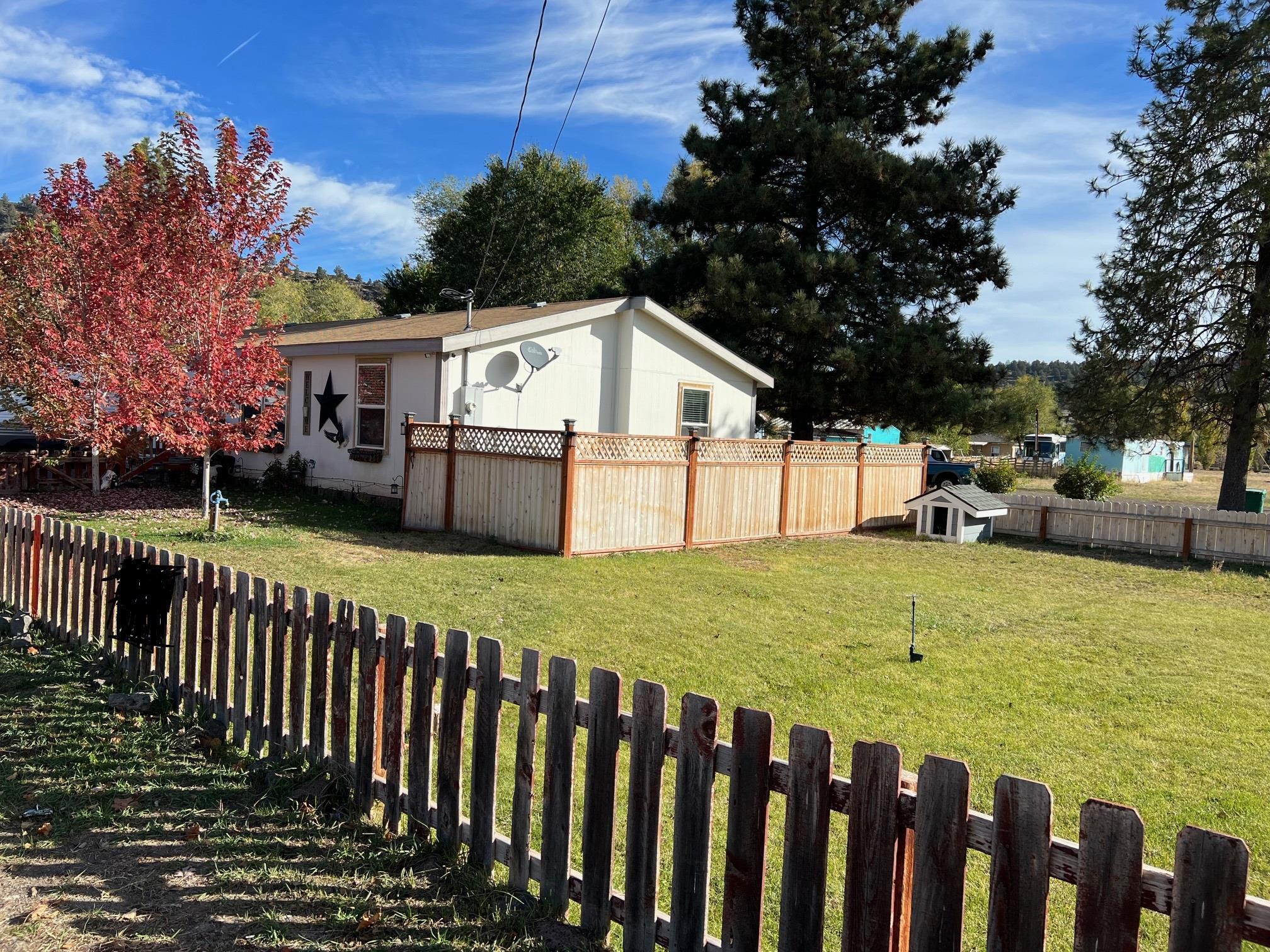 Located in the quaint town of Dorris, this 3 Bedroom 2 Bath is near grocery stores, gas station, restaurants, city hall and a motel for your visiting guests.   Dorris is just 20 miles from the larger city of Klamath Falls, Oregon for more shopping and entertainment options.