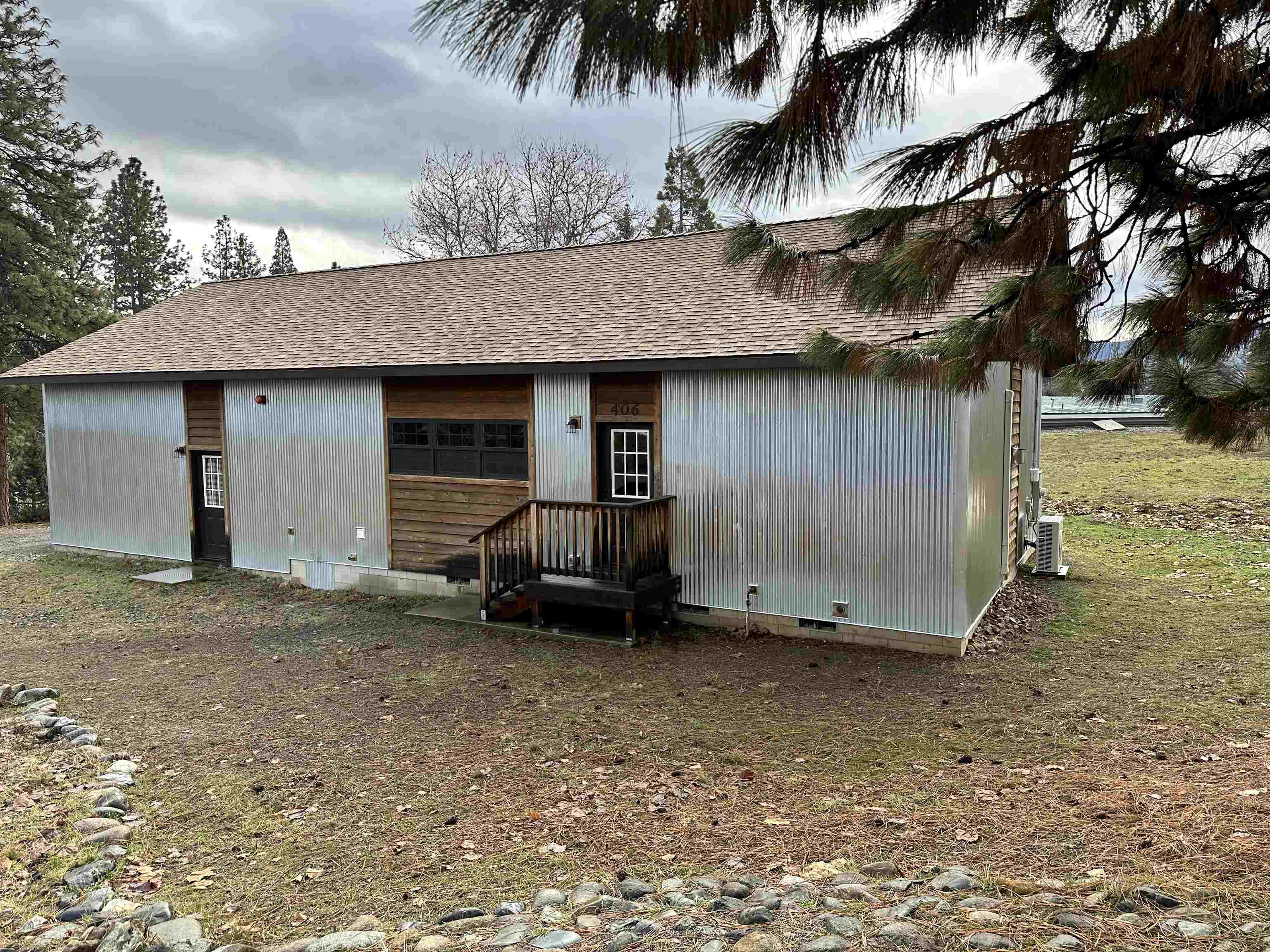406 Wetzel Way