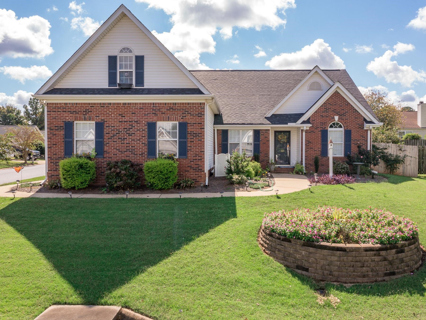 302 Bloomfield Court, Moore, SC 29369