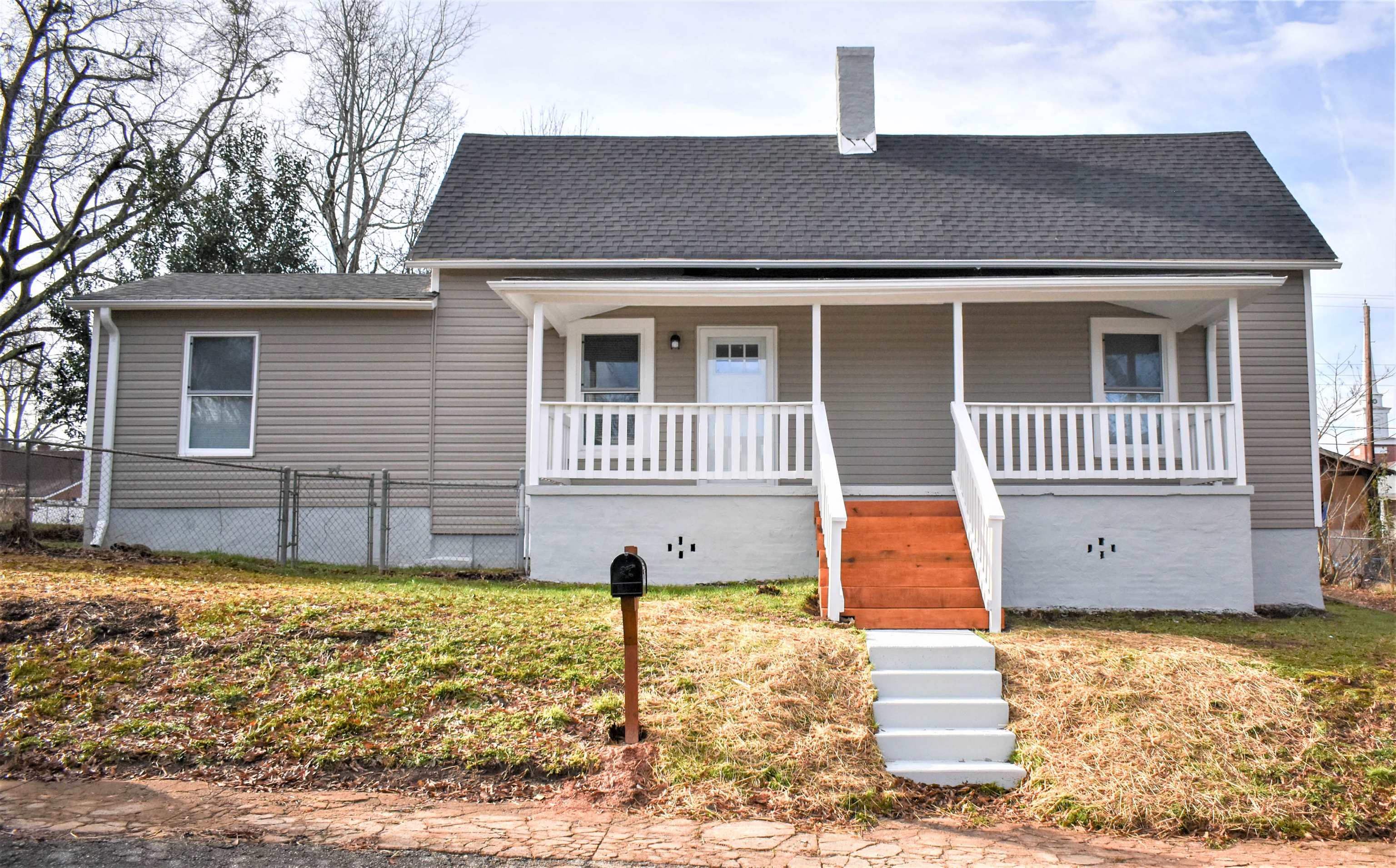 450 Street, Woodruff, SC 29388