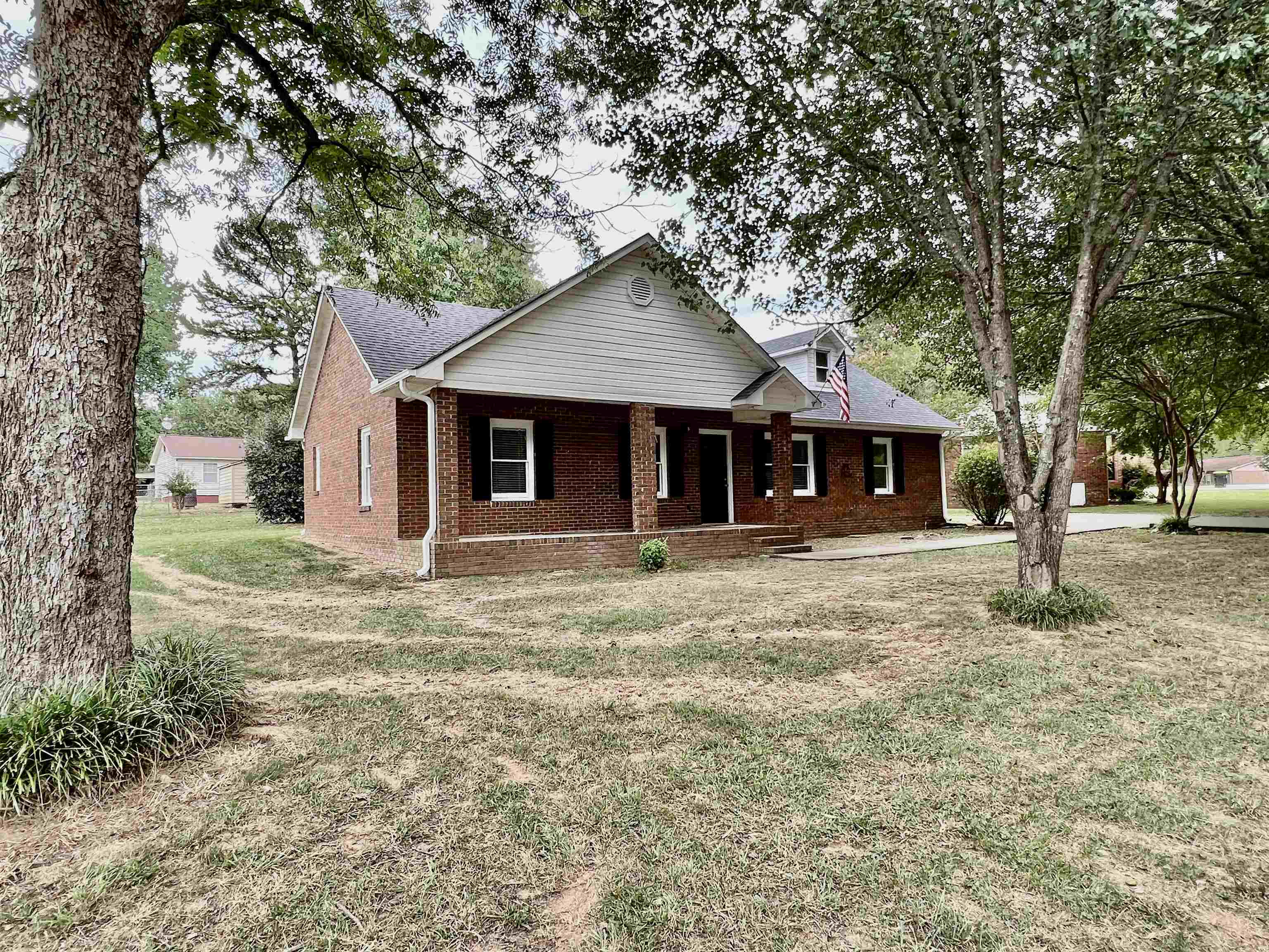 Take a look at this beautiful brick ranch home in the sought after District 6 School District.  This home has been completely remodeled on the inside.  It has new flooring throughout, updated stainless appliances, freshly painted walls, on top of all that all new lighting.  Some of the highlighted features are a good size front porch, separate dining area, split floor plan, storage building, good size closets, and a walk-in laundry room.  This home has also had insulation upgraded to Icynene Spray foam insulation.  This will basically guarantee a more comfortable environment and drastically reduced power bills.  Don't waste time on this home, you might miss out!!