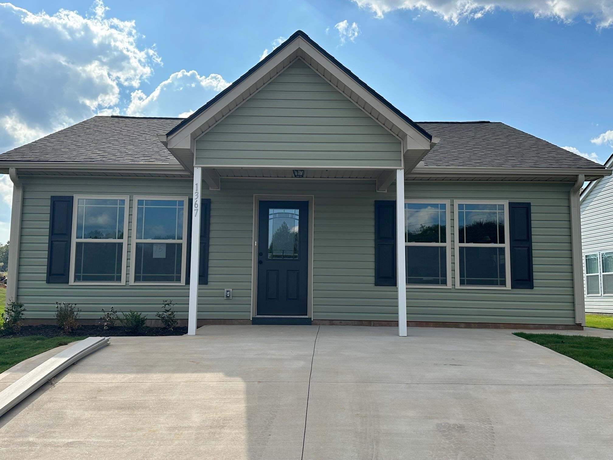Welcome to Gentry Place! The Saluda floor plan is a 2 bedroom, 2 bathroom home. Standard features include trey ceiling with rope lighting in the master bedroom, vinyl plank flooring, and much more! New community that is conveniently located in Spartanburg, just minutes from anything you need! Call today for more info!