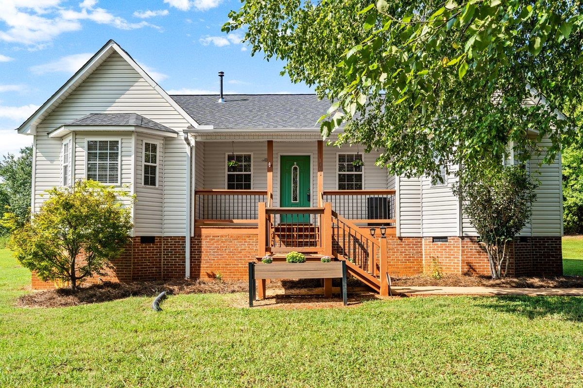 LOCATION AND PRIVACY! This cozy 3 bed/2 bath ranch is just minutes from Boiling Springs, Inman or Lake Bowen and sits on 3.81 acres! Mature trees and a long driveway welcome you in to this conevnient oasis. Complete with an oversized master bedroom, pellet burning stove in the living room and a sprawling backyard. New roof in 2023, new HVAC in 2020, and french drain system installed in the crawl space in 2019. Come take a tour while it's still available!