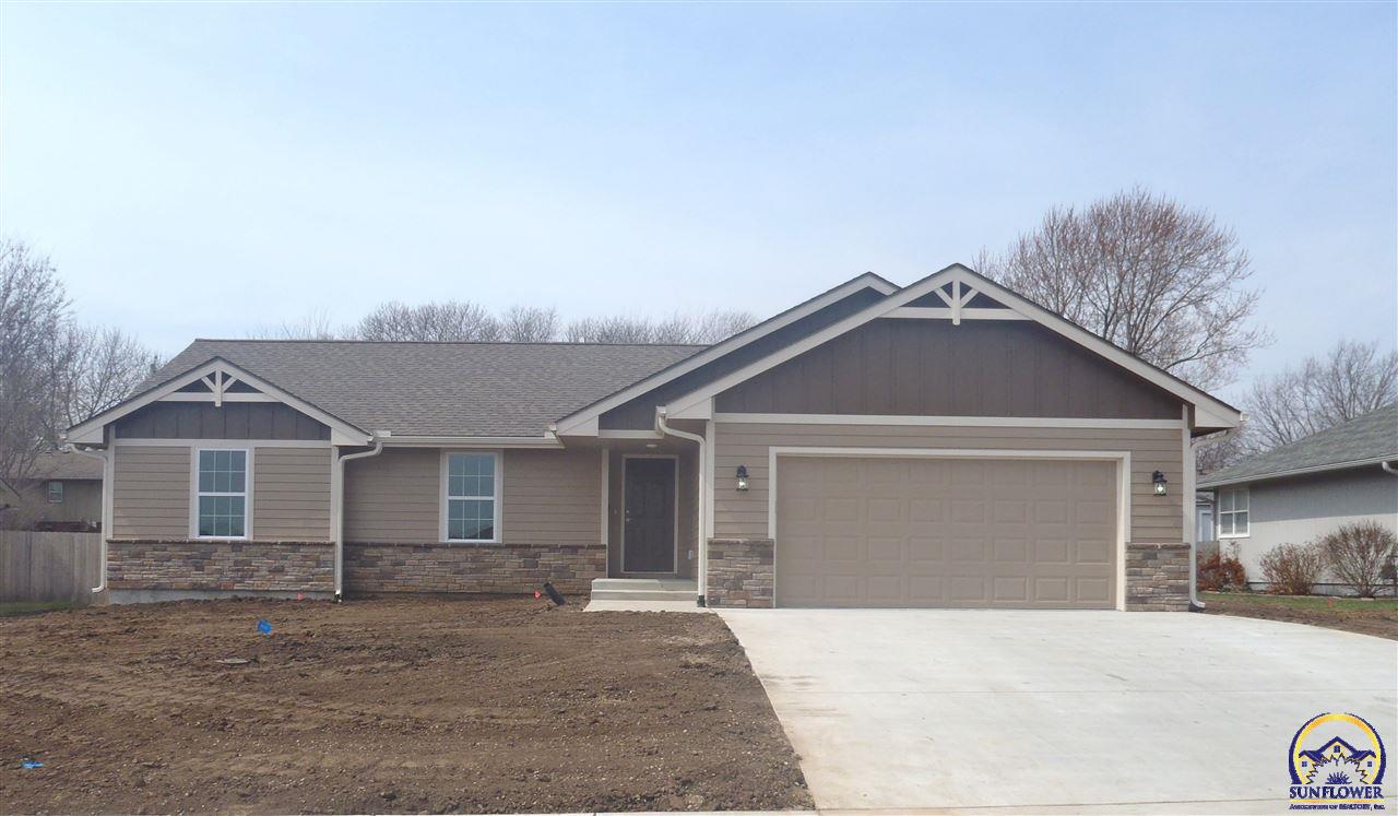 3225 Se Downing Dr Topeka Ks 66605 Realty Professionals