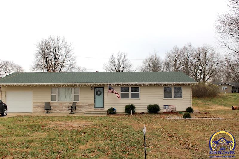 501 16TH ST, VALLEY FALLS, KS 66088