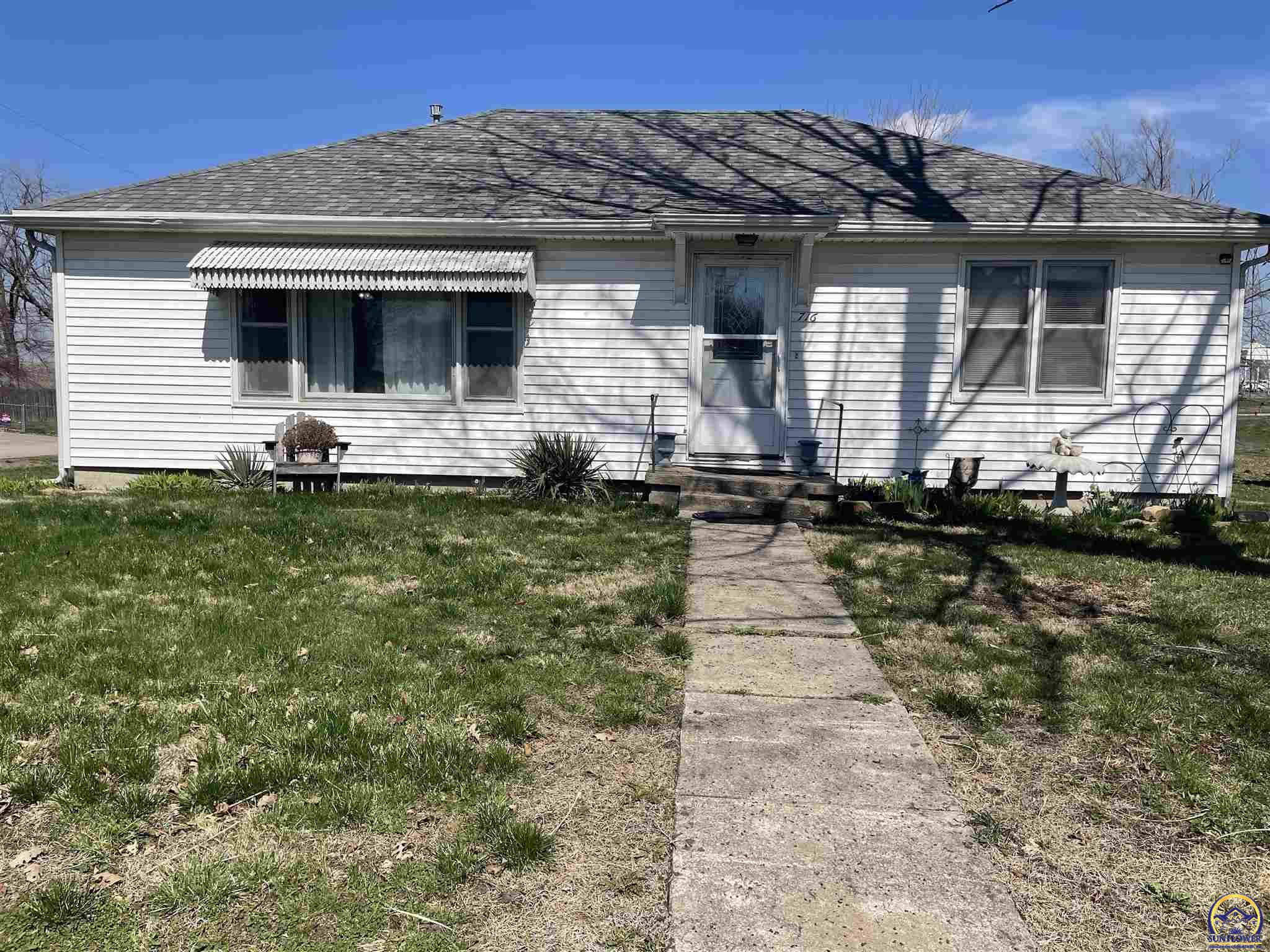 716 LOCUST ST, NORTONVILLE, KS 66060