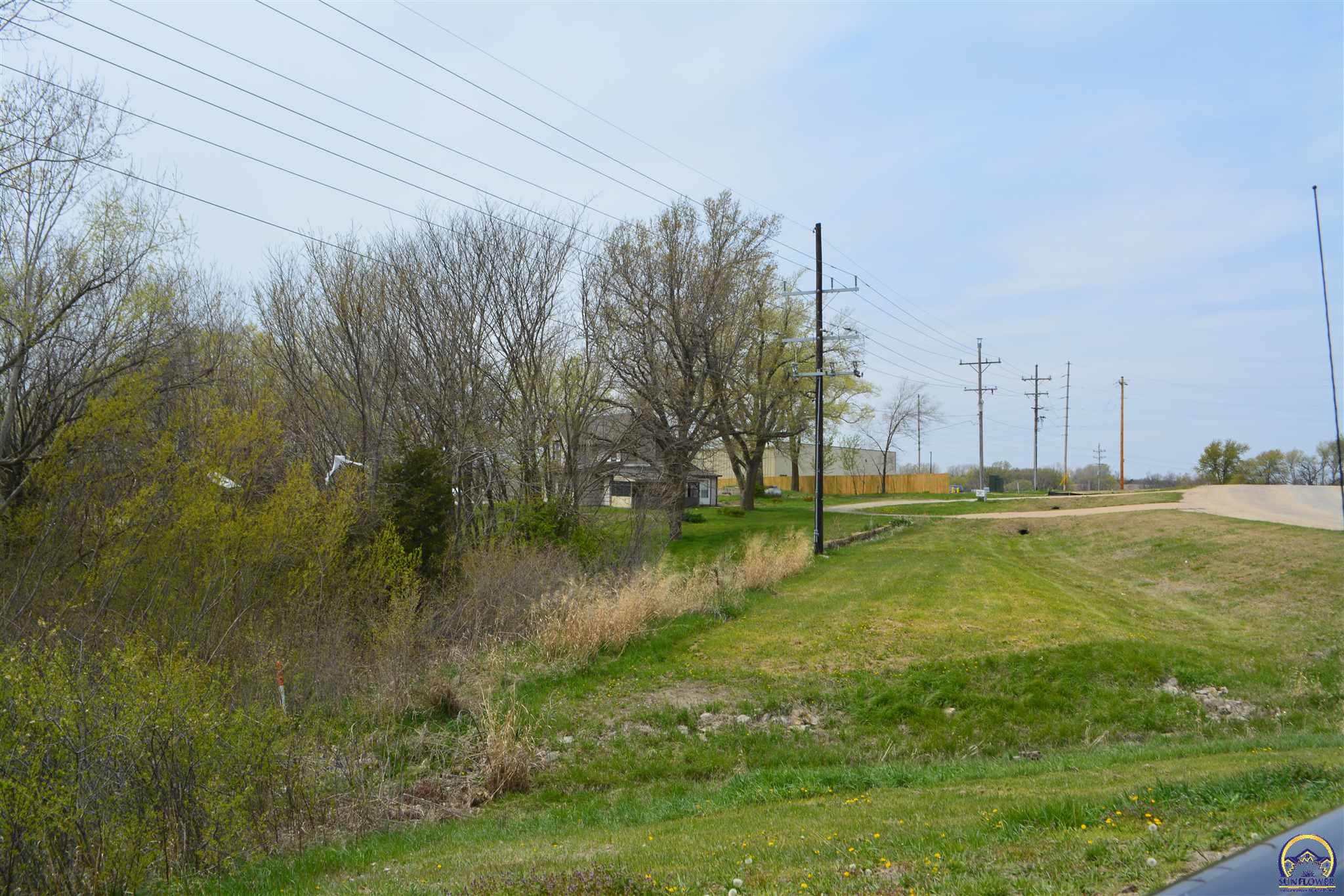 13299 162nd RD, Mayetta, KS 66509 Kellerman Real Estate