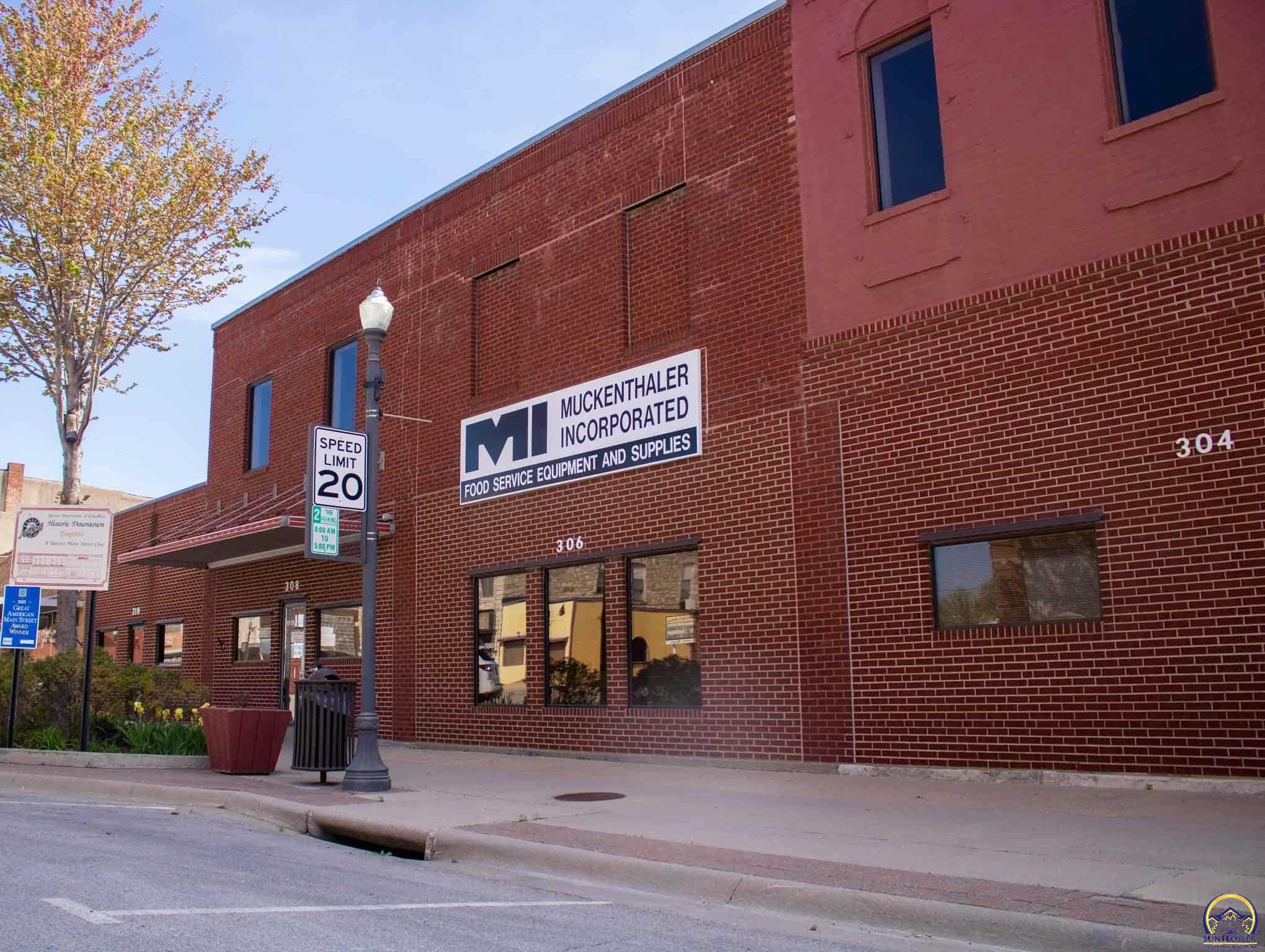 308 Commercial St, Emporia, KS 66801 Hawks Real Estate Professionals